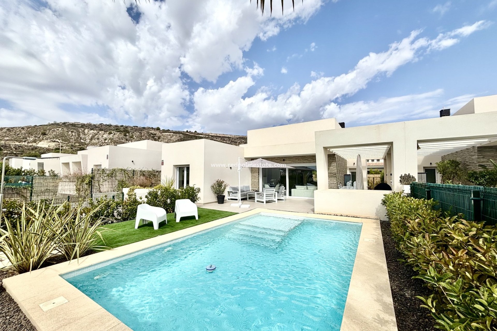 Reventa - Villa -
La Finca Golf Resort - Inland