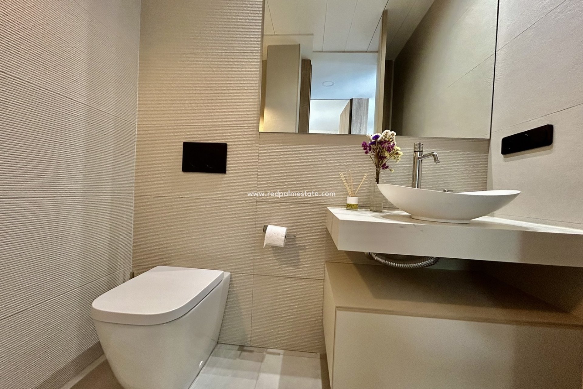 Reventa - Villa -
La Finca Golf Resort - Inland