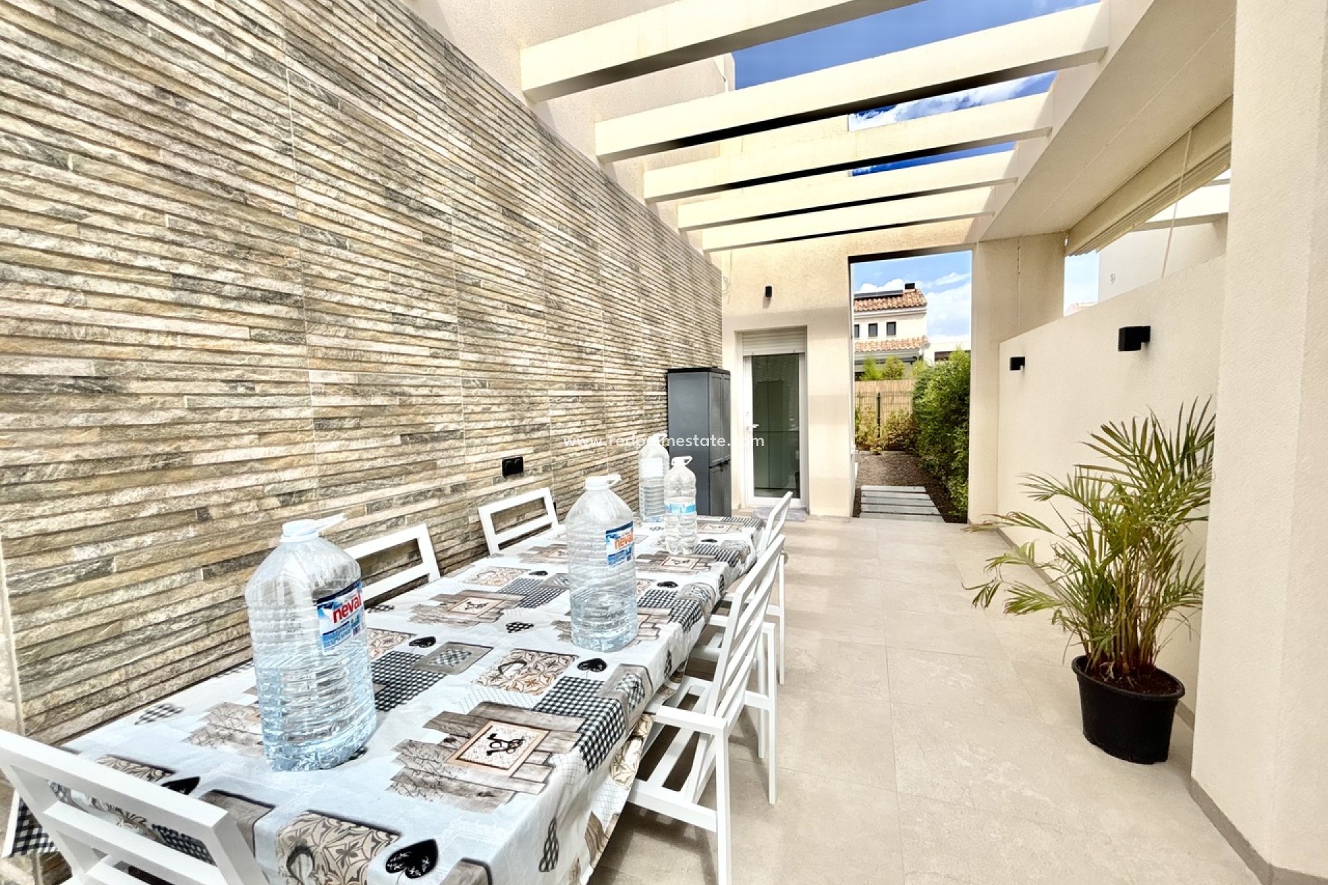 Reventa - Villa -
La Finca Golf Resort - Inland