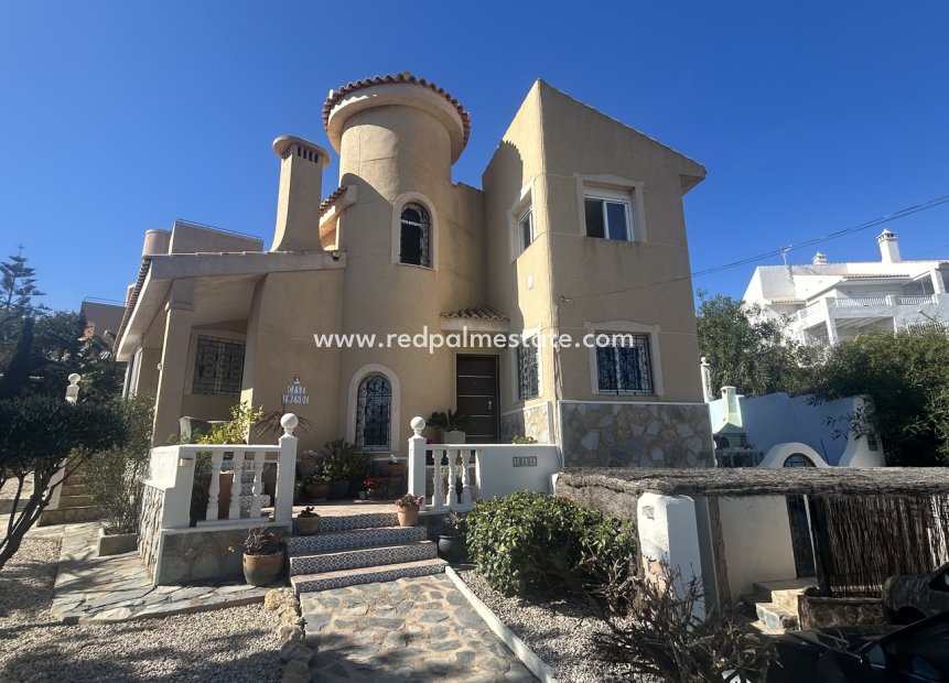 Reventa - Villa -
La Manga - Cala Flores