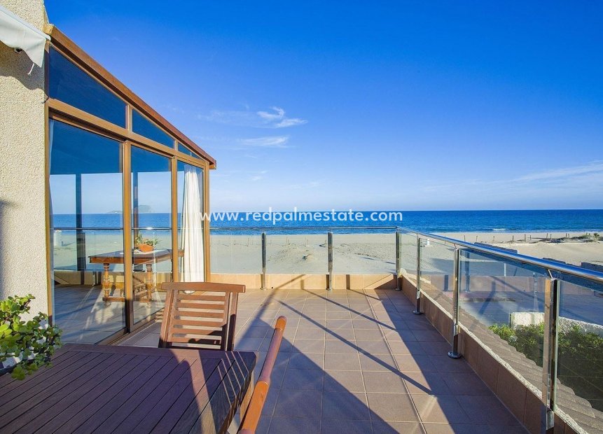 Reventa - Villa -
La Manga - Playa De Las Gaviotas-el Pedrucho