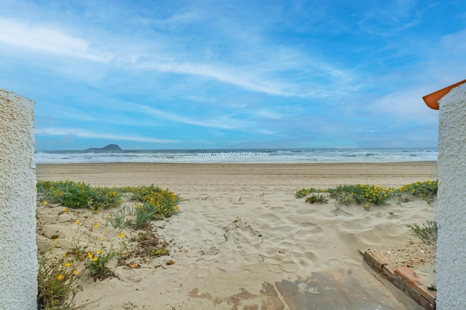 Reventa - Villa -
La Manga - Playa del Estacio