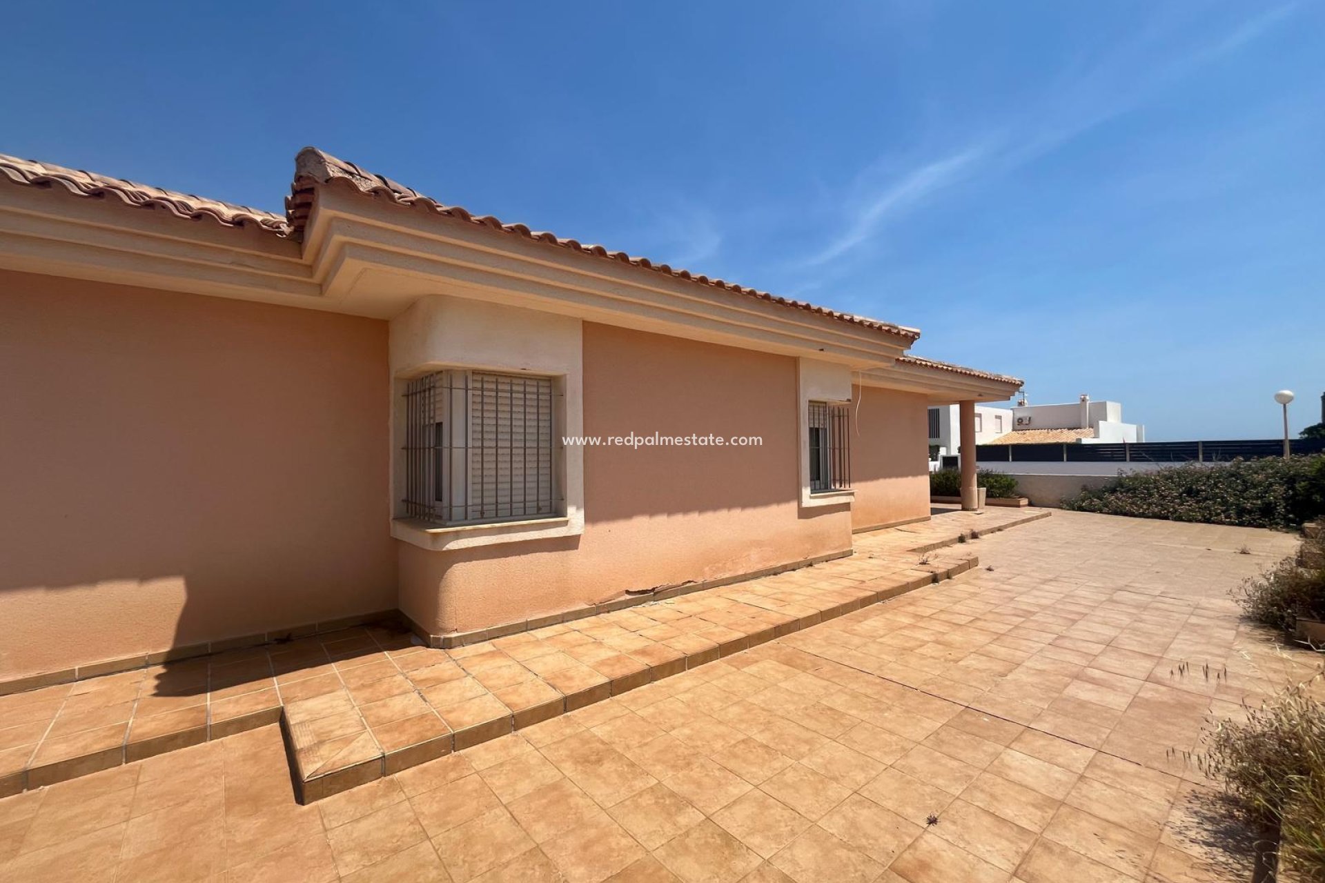 Reventa - Villa -
La Manga - Playa Del Galán