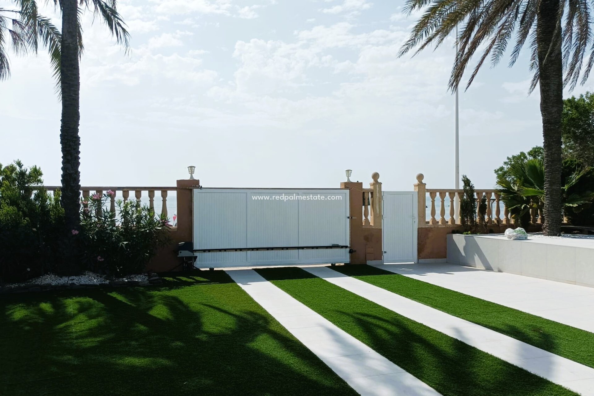 Reventa - Villa -
La Manga