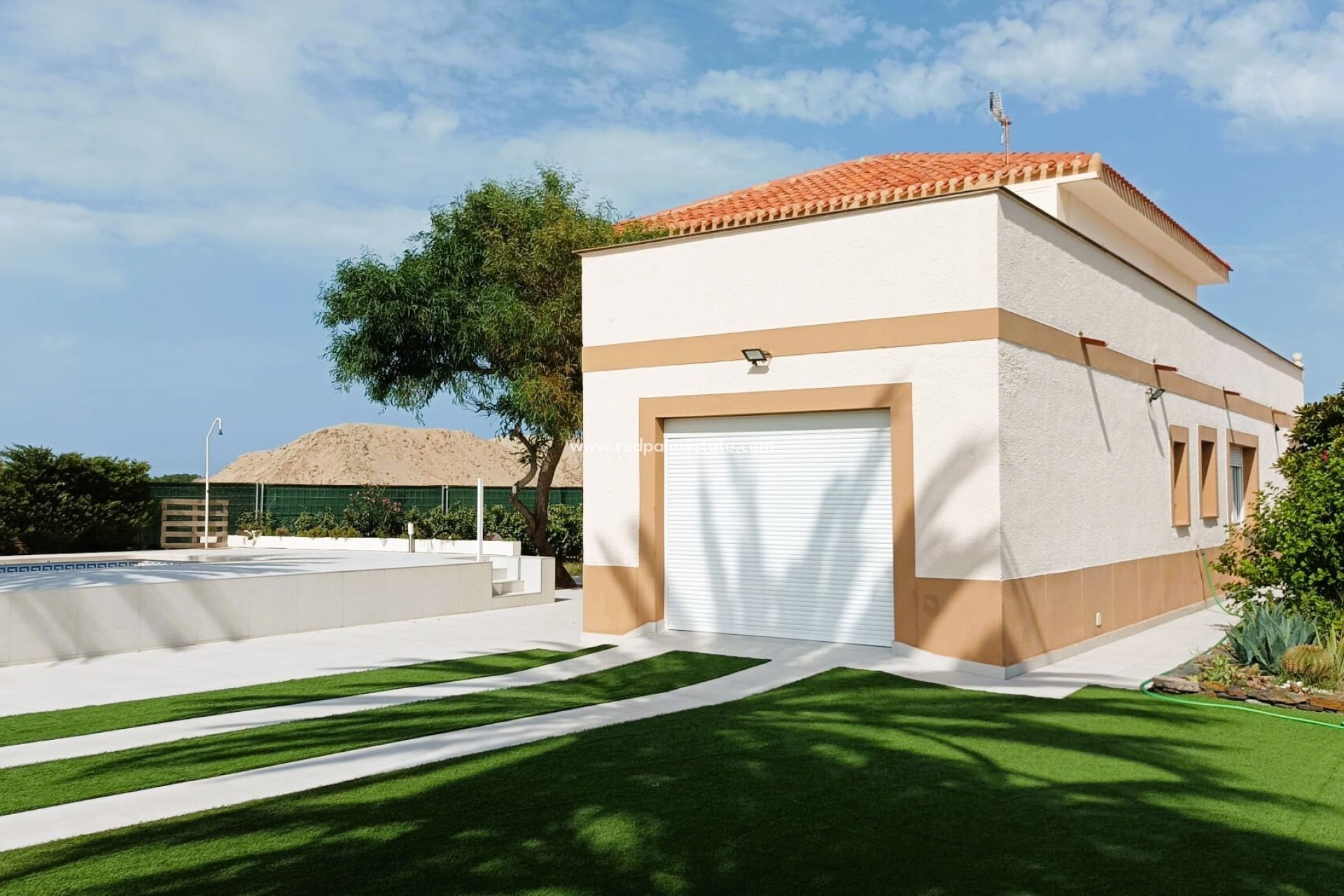 Reventa - Villa -
La Manga