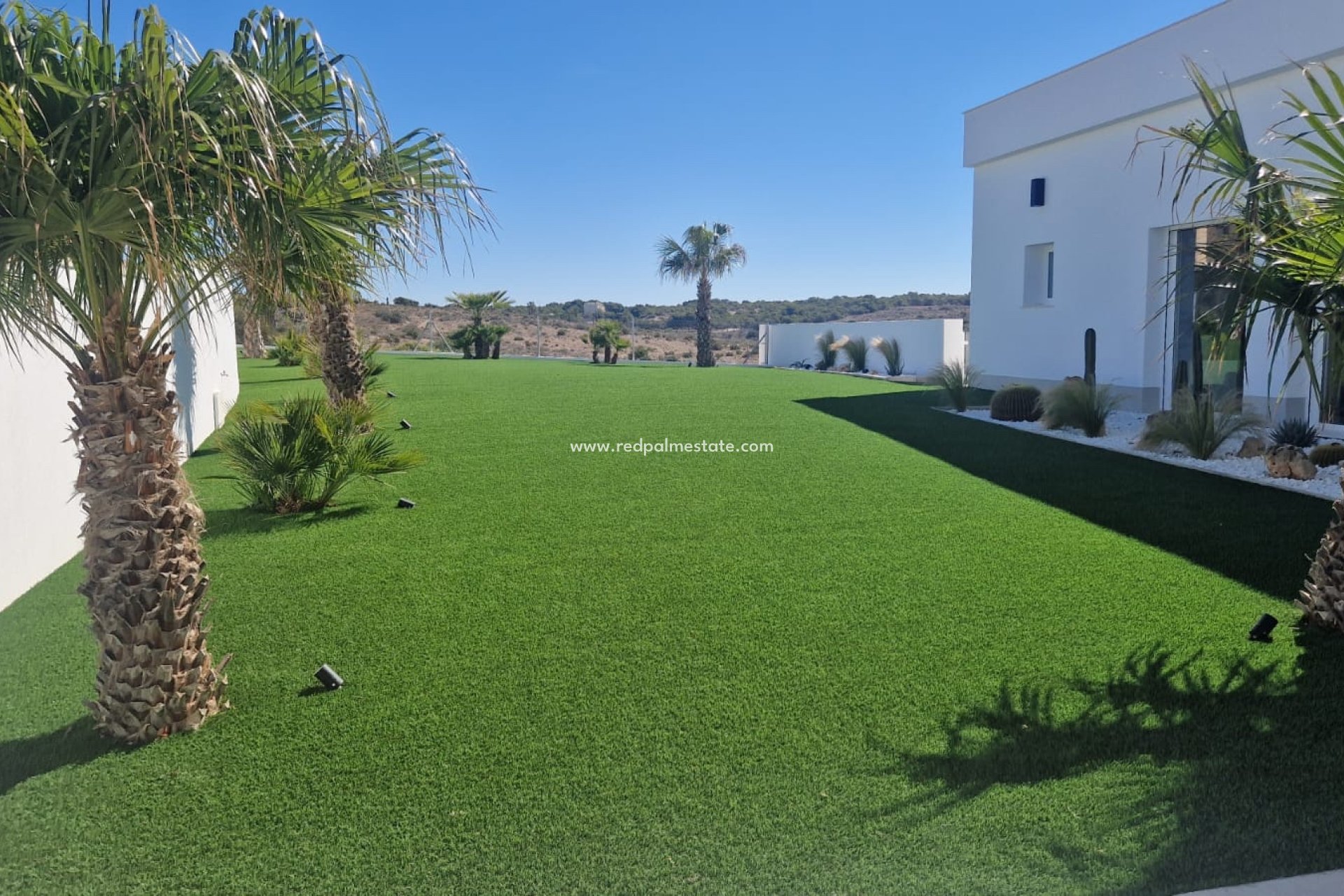 Reventa - Villa -
La Marina - La Marina / El Pinet
