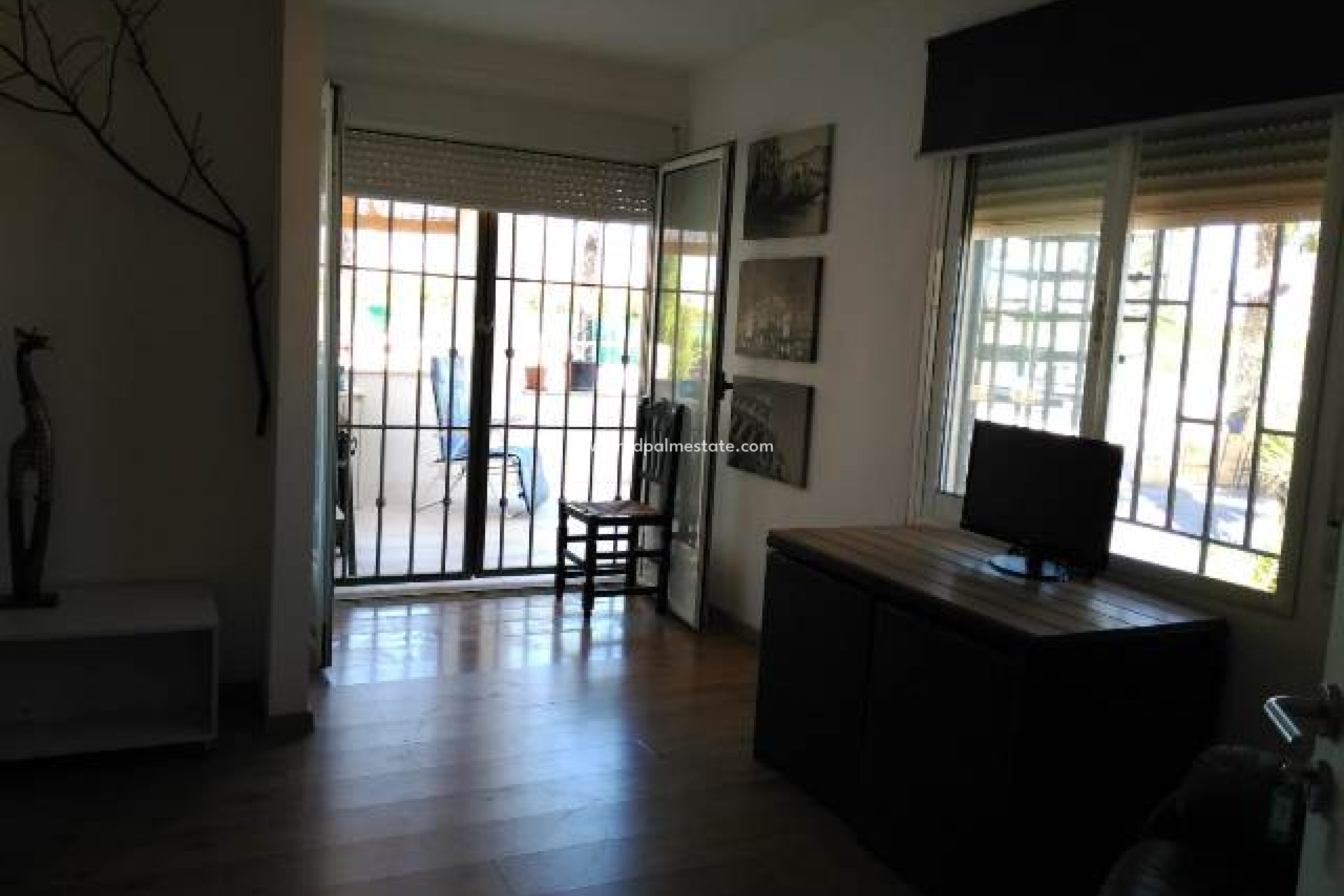 Reventa - Villa -
La Matanza - Inland