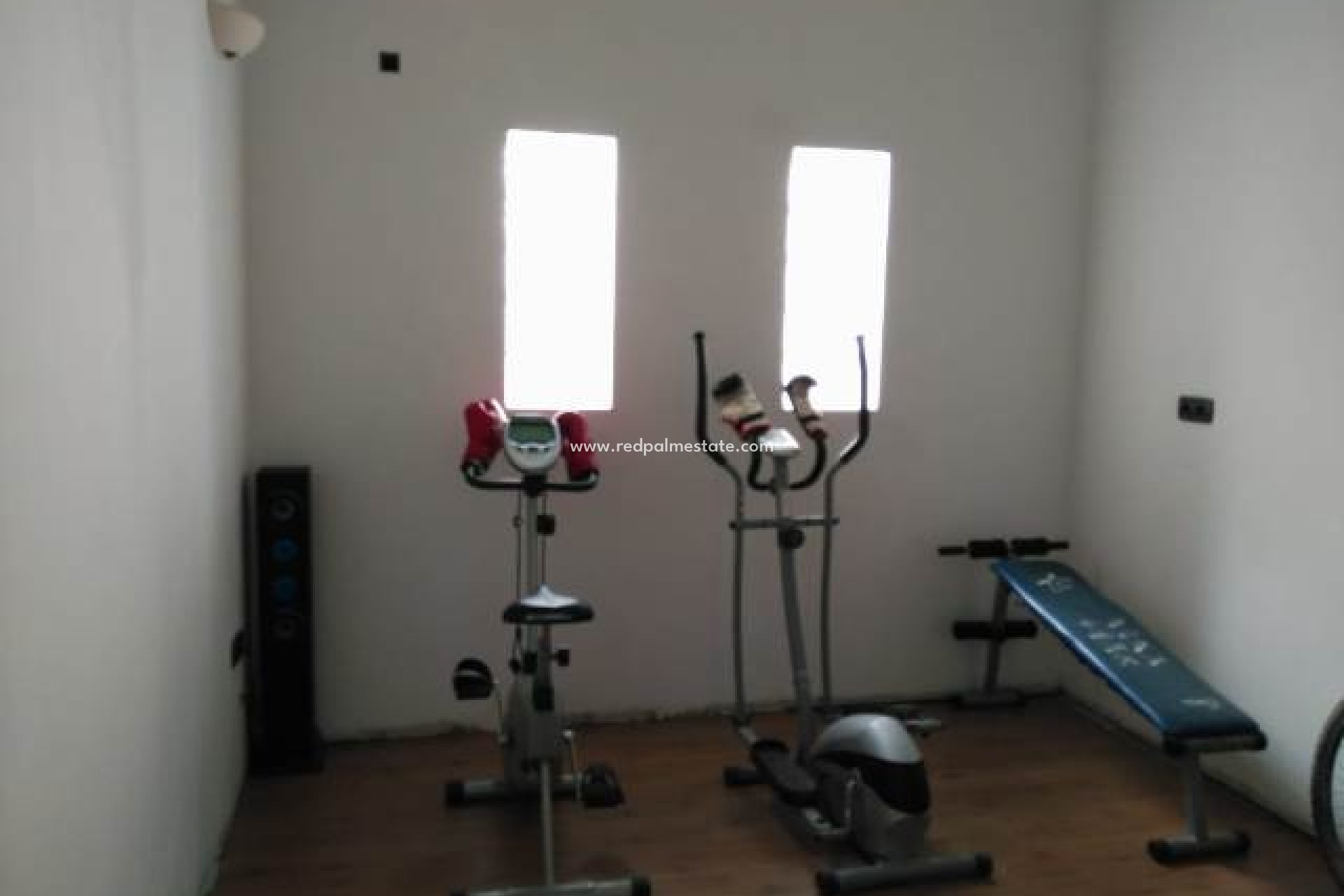 Reventa - Villa -
La Matanza - Inland