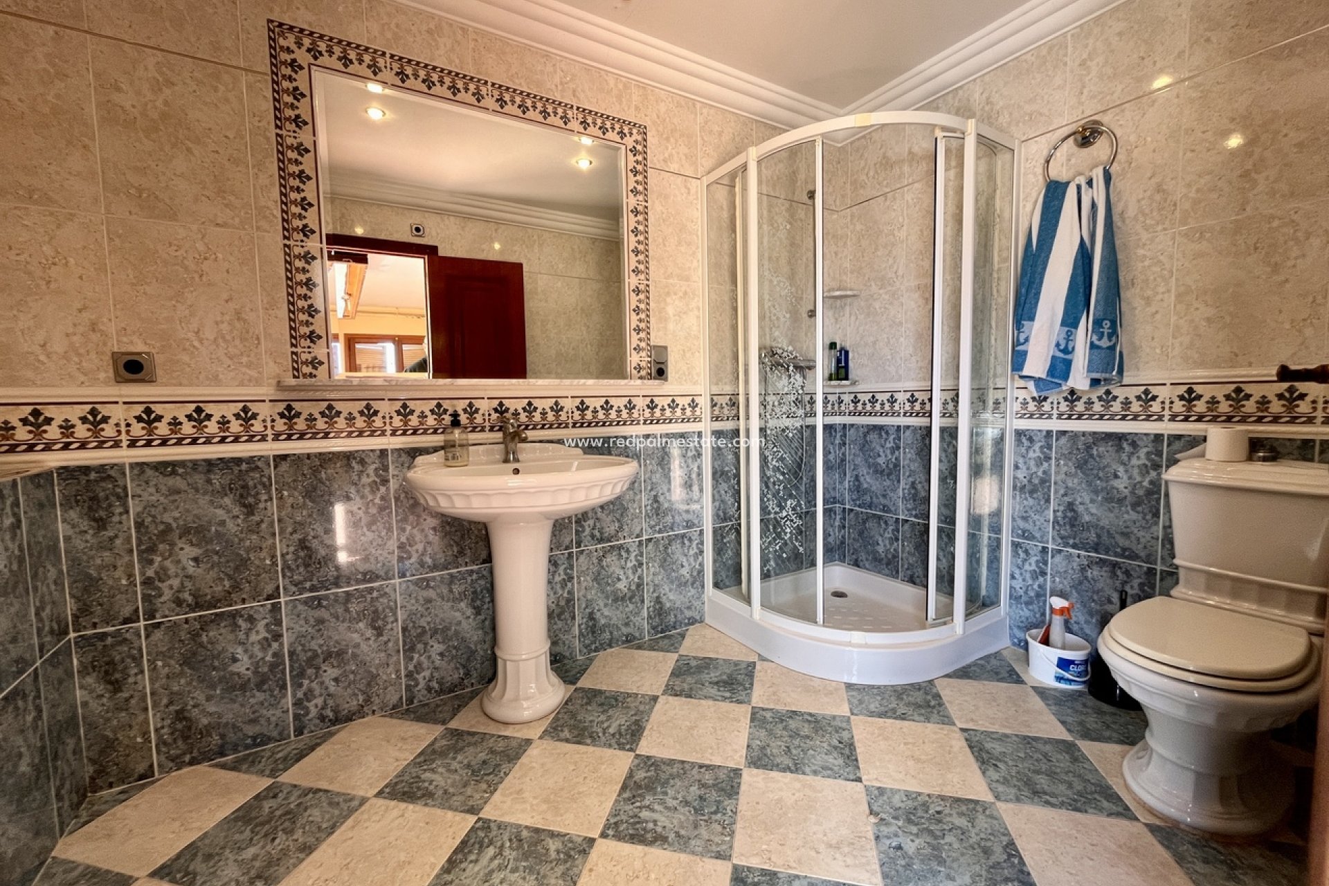 Reventa - Villa -
La Nucía