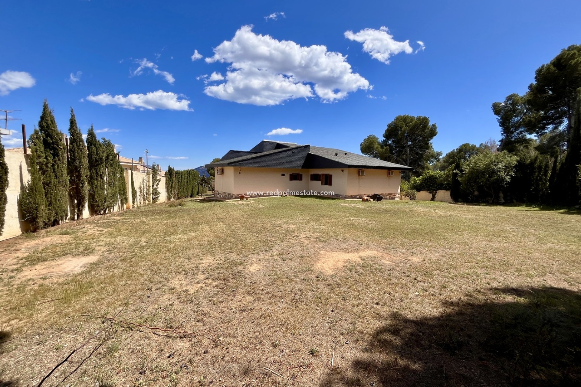 Reventa - Villa -
La Nucía