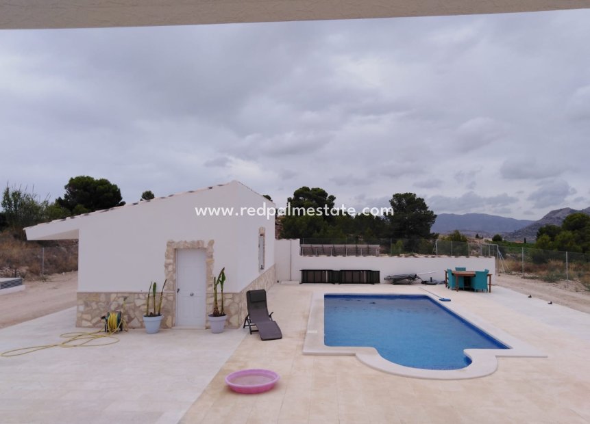 Reventa - Villa -
La Romana - Inland