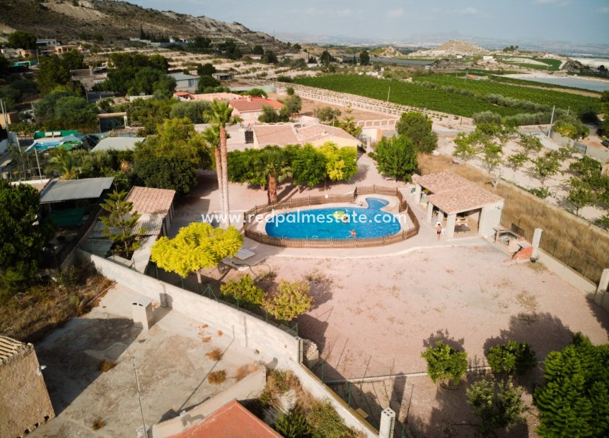 Reventa - Villa -
La Romana - Inland
