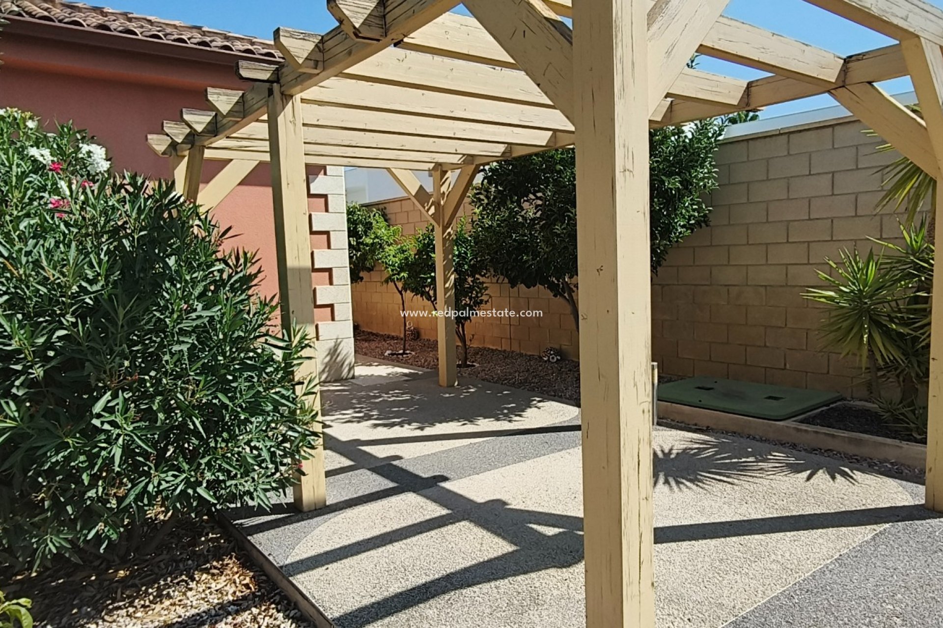 Reventa - Villa -
La Romana - Inland