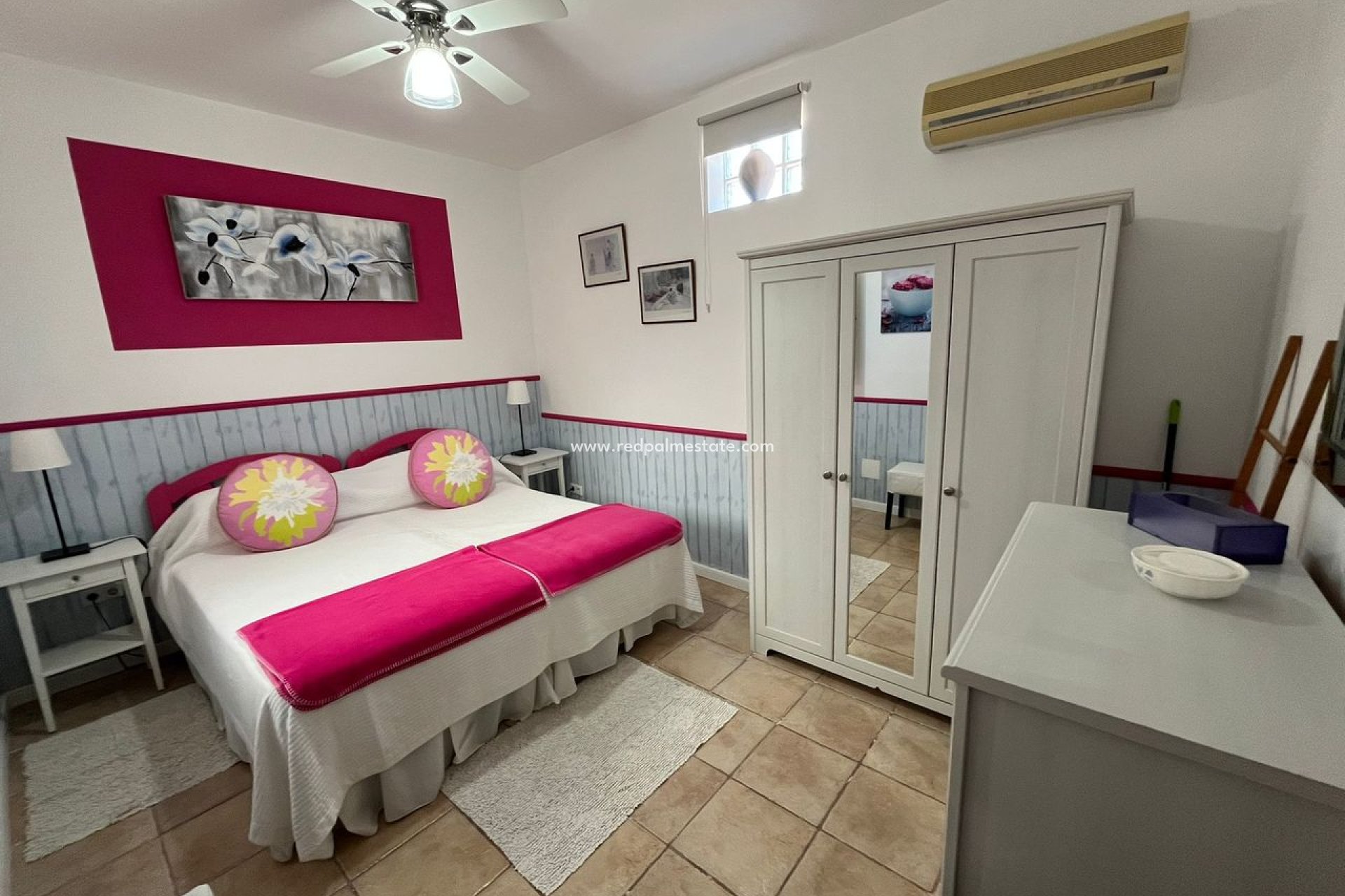 Reventa - Villa -
La Torre Golf Resort - Inland