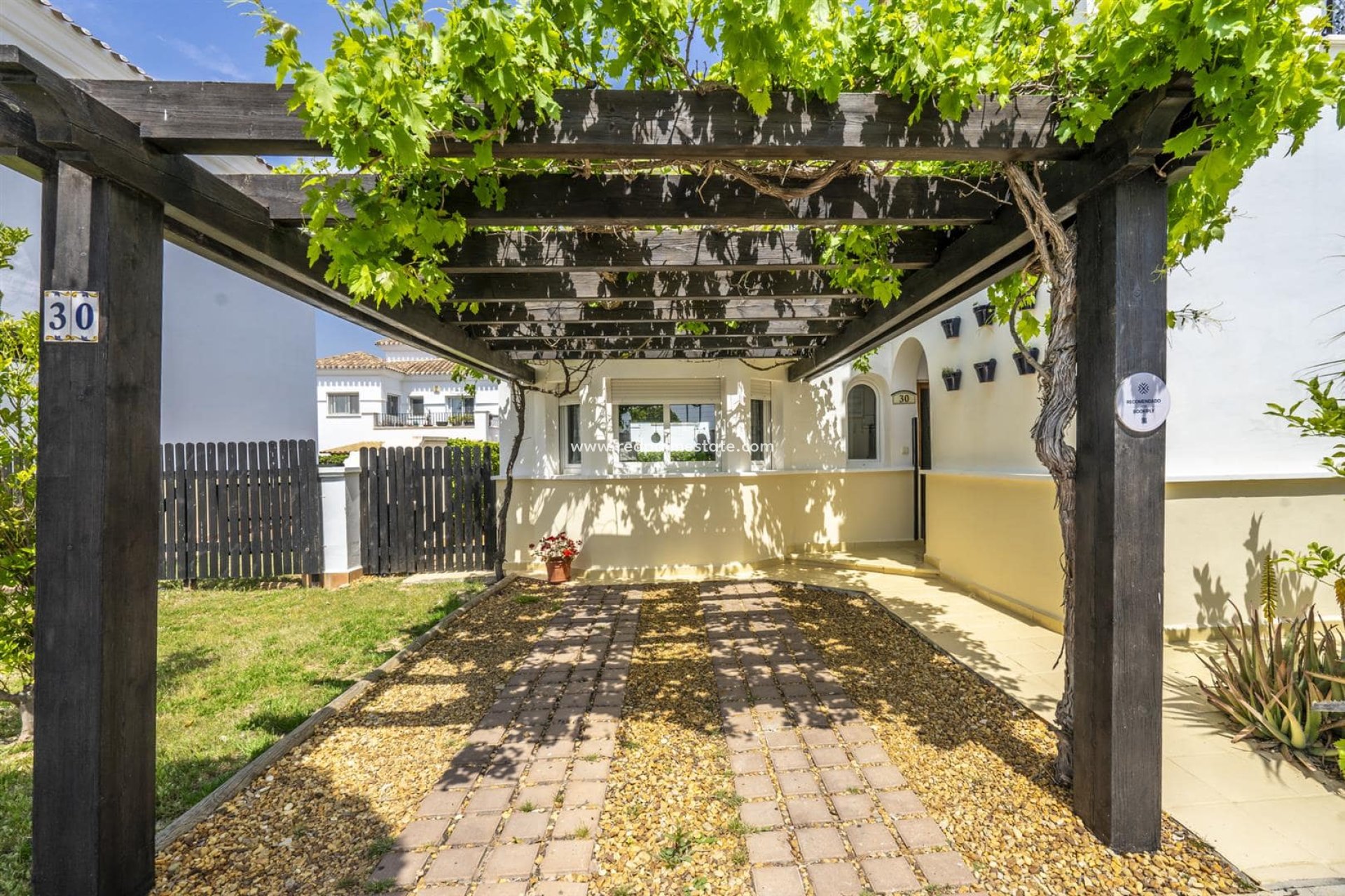 Reventa - Villa -
La Torre Golf Resort - Inland