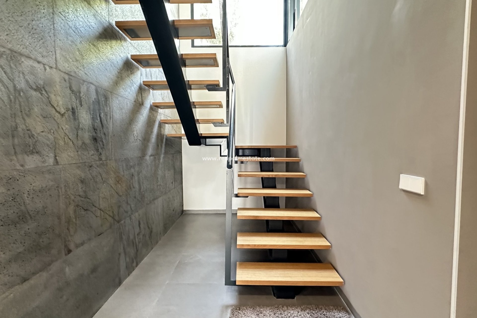 Reventa - Villa -
Las Colinas Golf - Costa Blanca