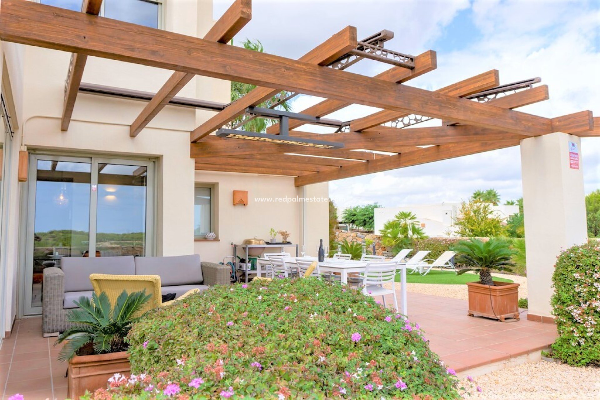 Reventa - Villa -
Las Colinas Golf - Inland