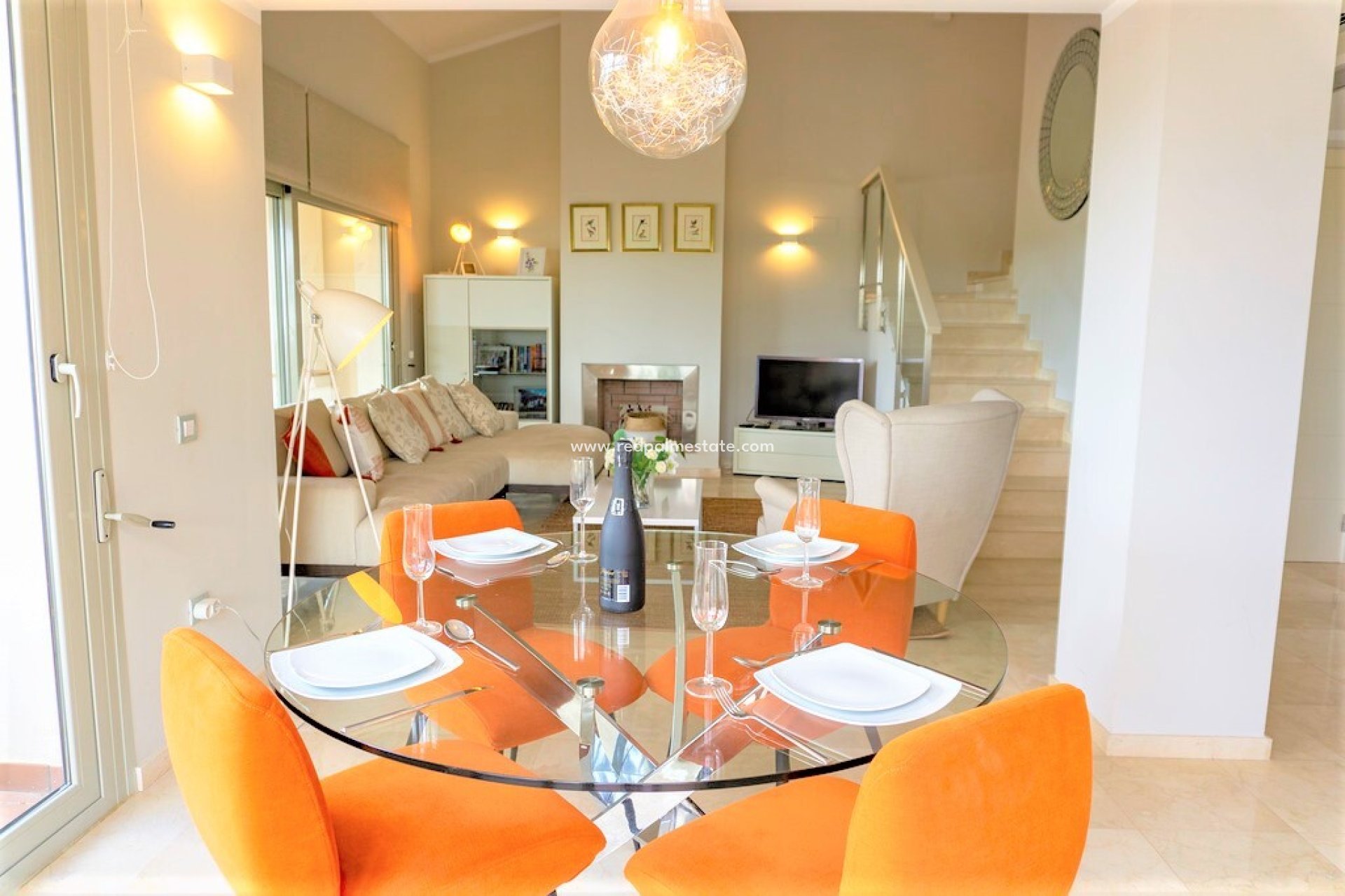 Reventa - Villa -
Las Colinas Golf - Inland