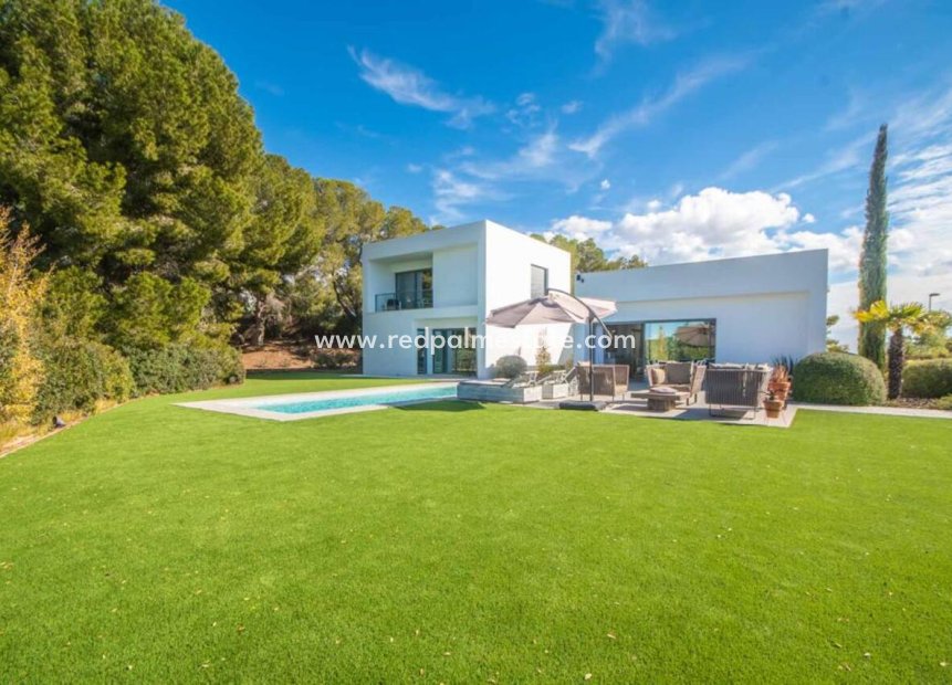 Reventa - Villa -
Las Colinas Golf