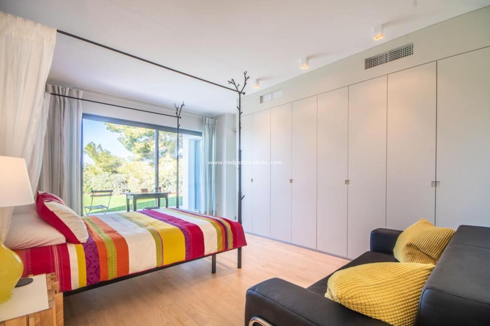 Reventa - Villa -
Las Colinas Golf