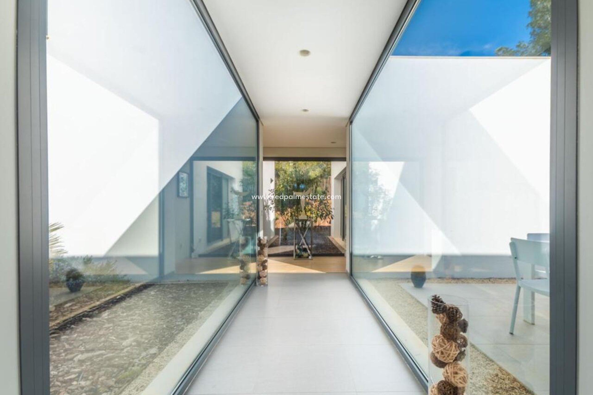 Reventa - Villa -
Las Colinas Golf