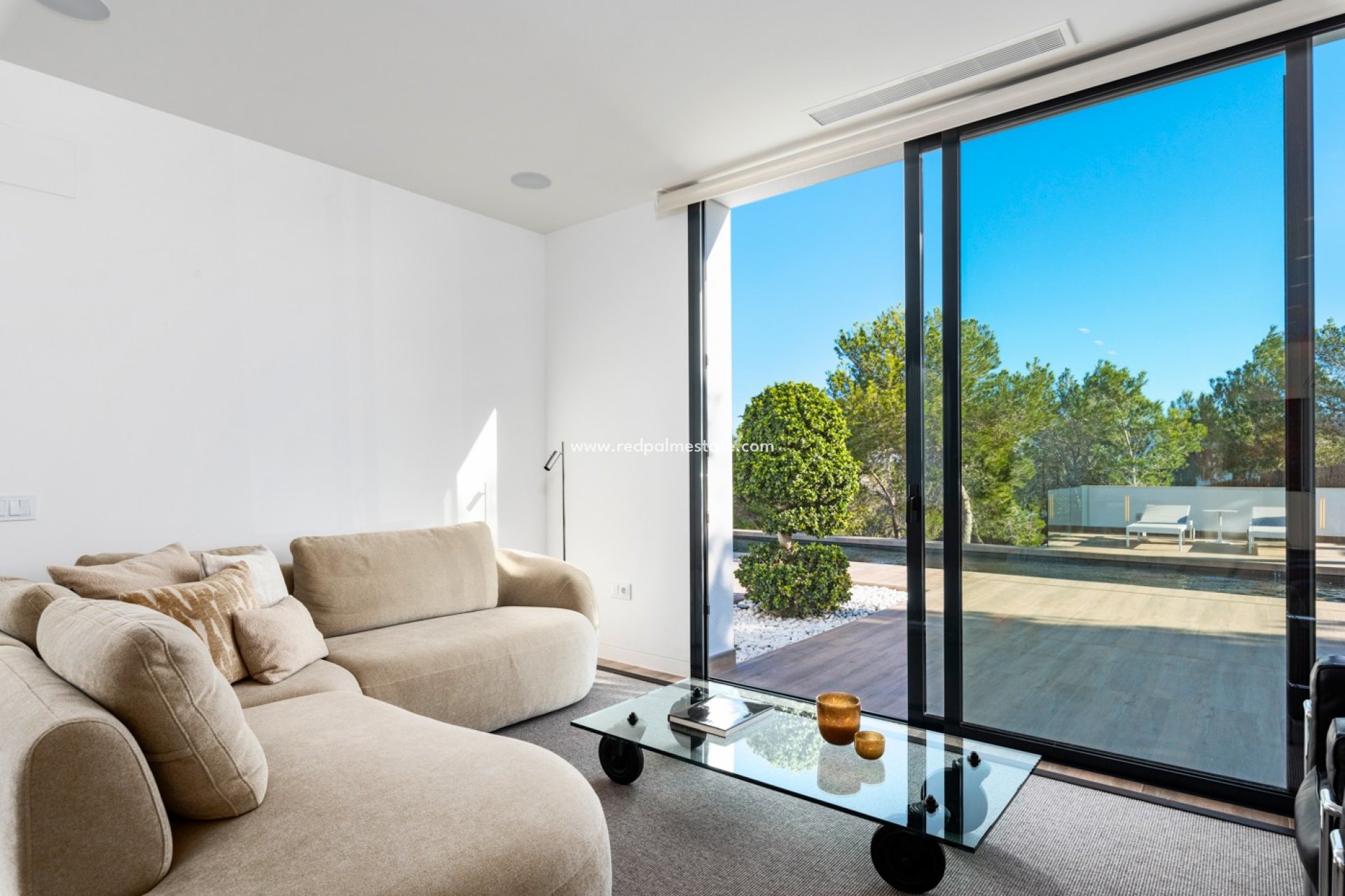 Reventa - Villa -
Las Colinas Golf