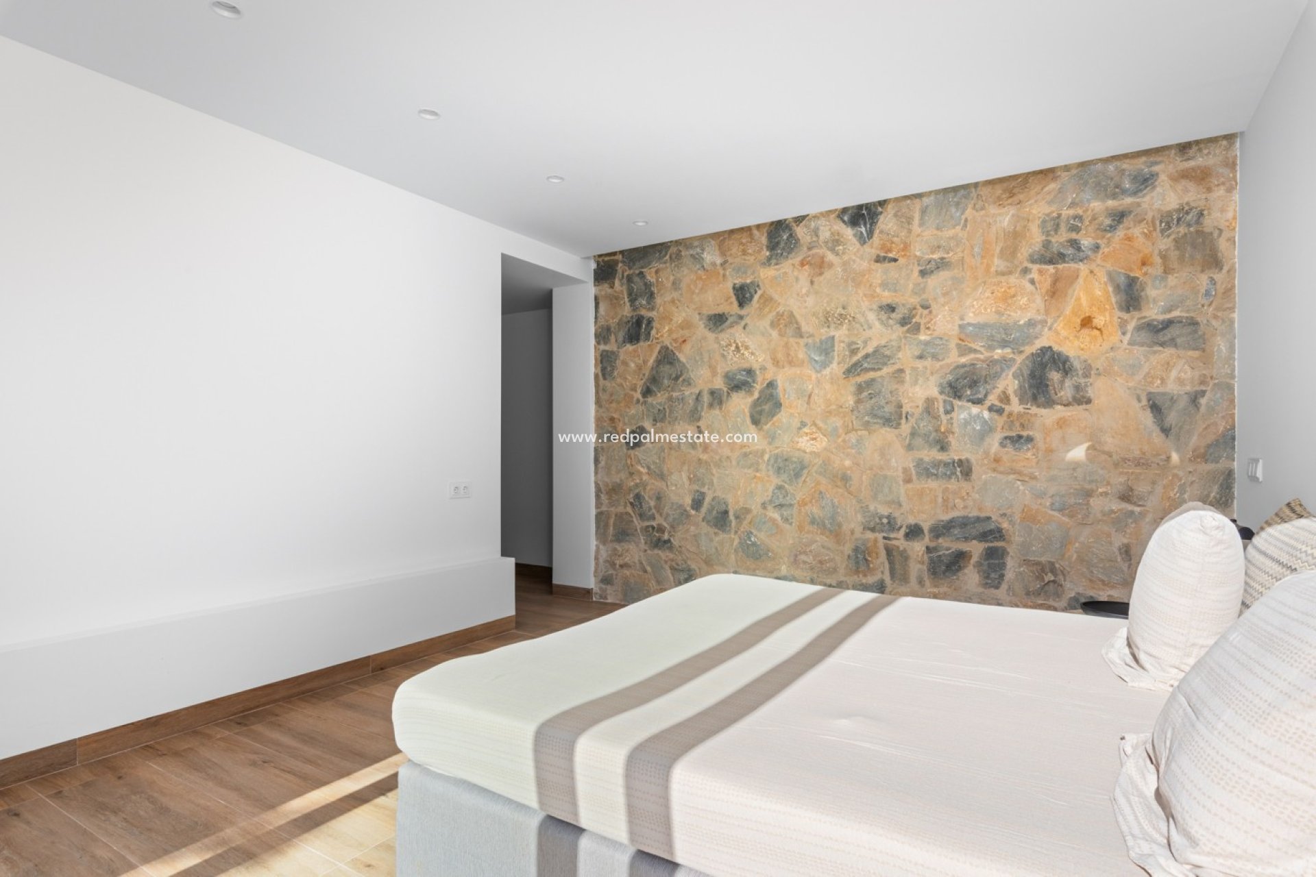 Reventa - Villa -
Las Colinas Golf