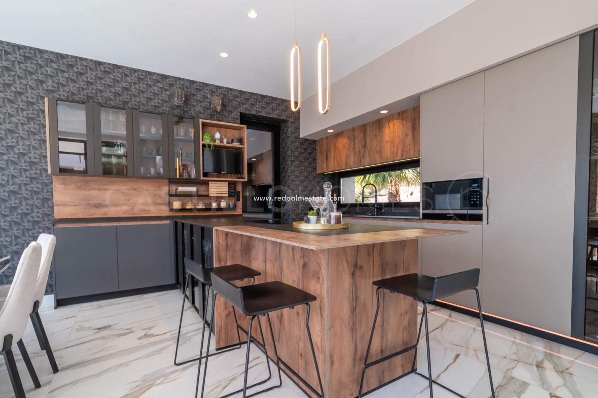 Reventa - Villa -
Las Colinas Golf