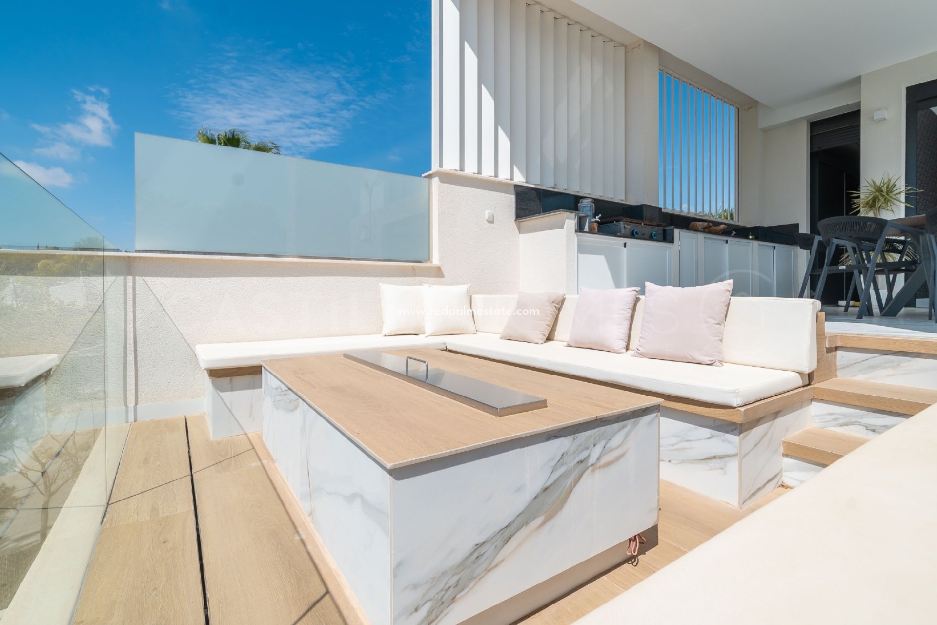 Reventa - Villa -
Las Colinas Golf