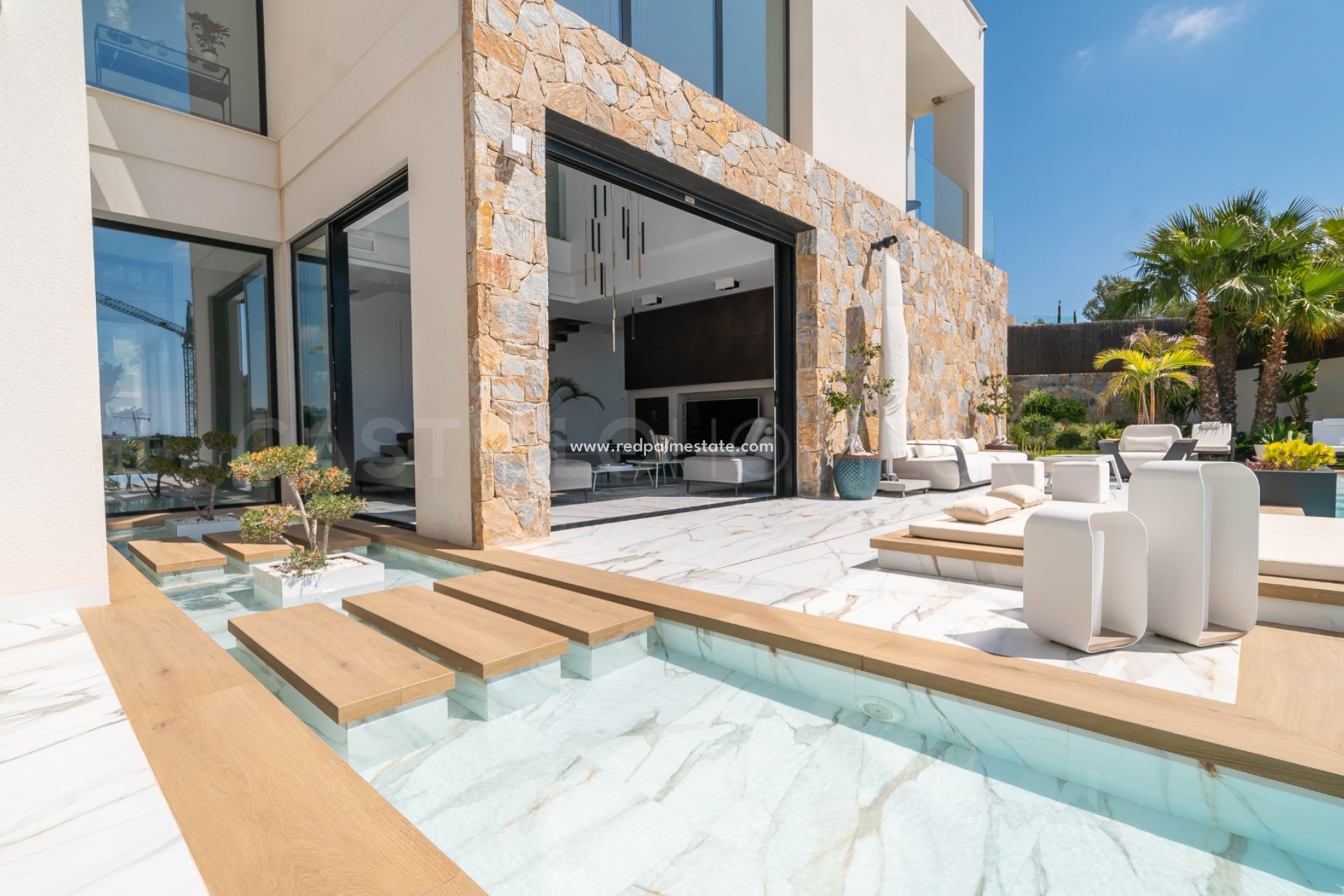 Reventa - Villa -
Las Colinas Golf