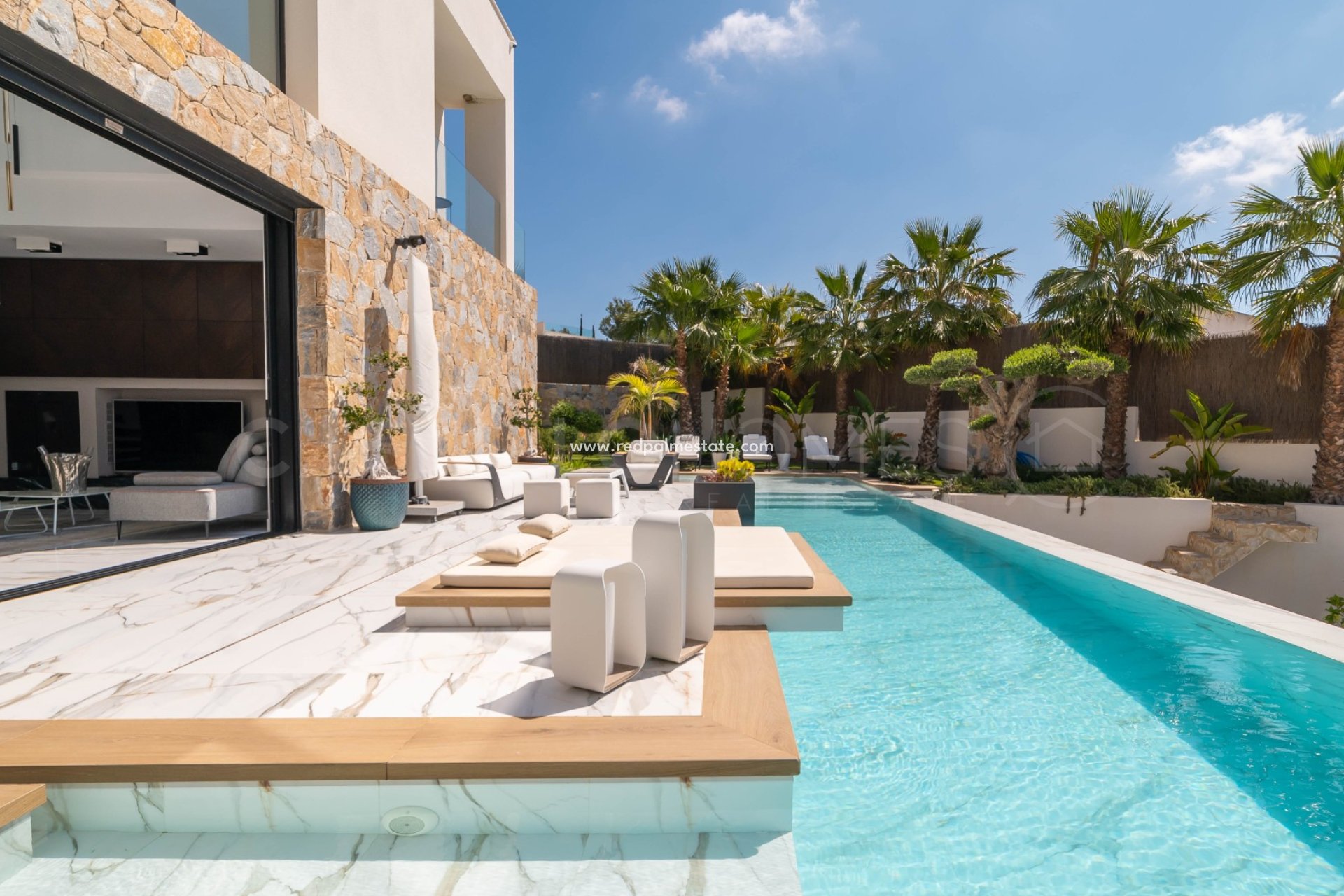 Reventa - Villa -
Las Colinas Golf