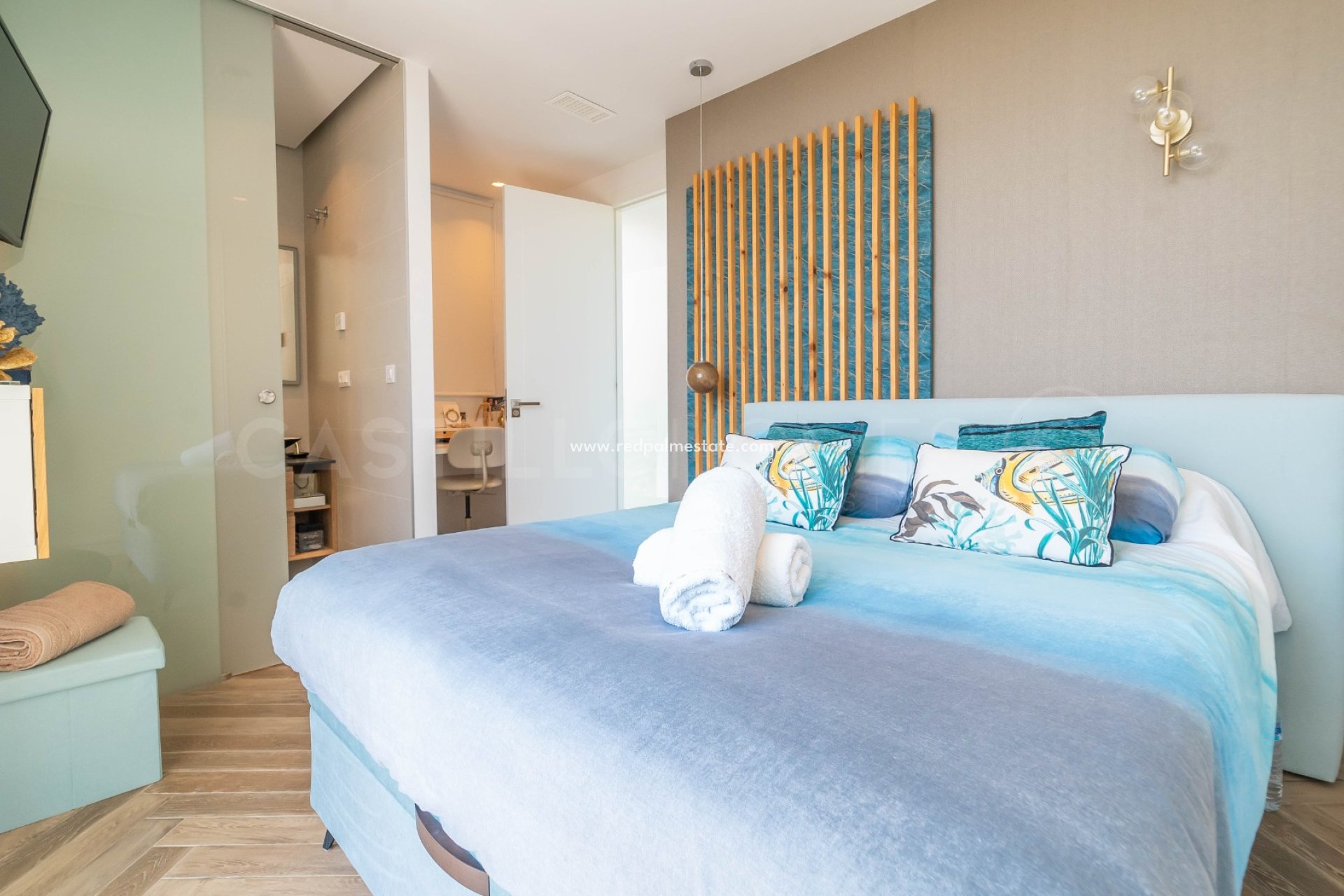 Reventa - Villa -
Las Colinas Golf