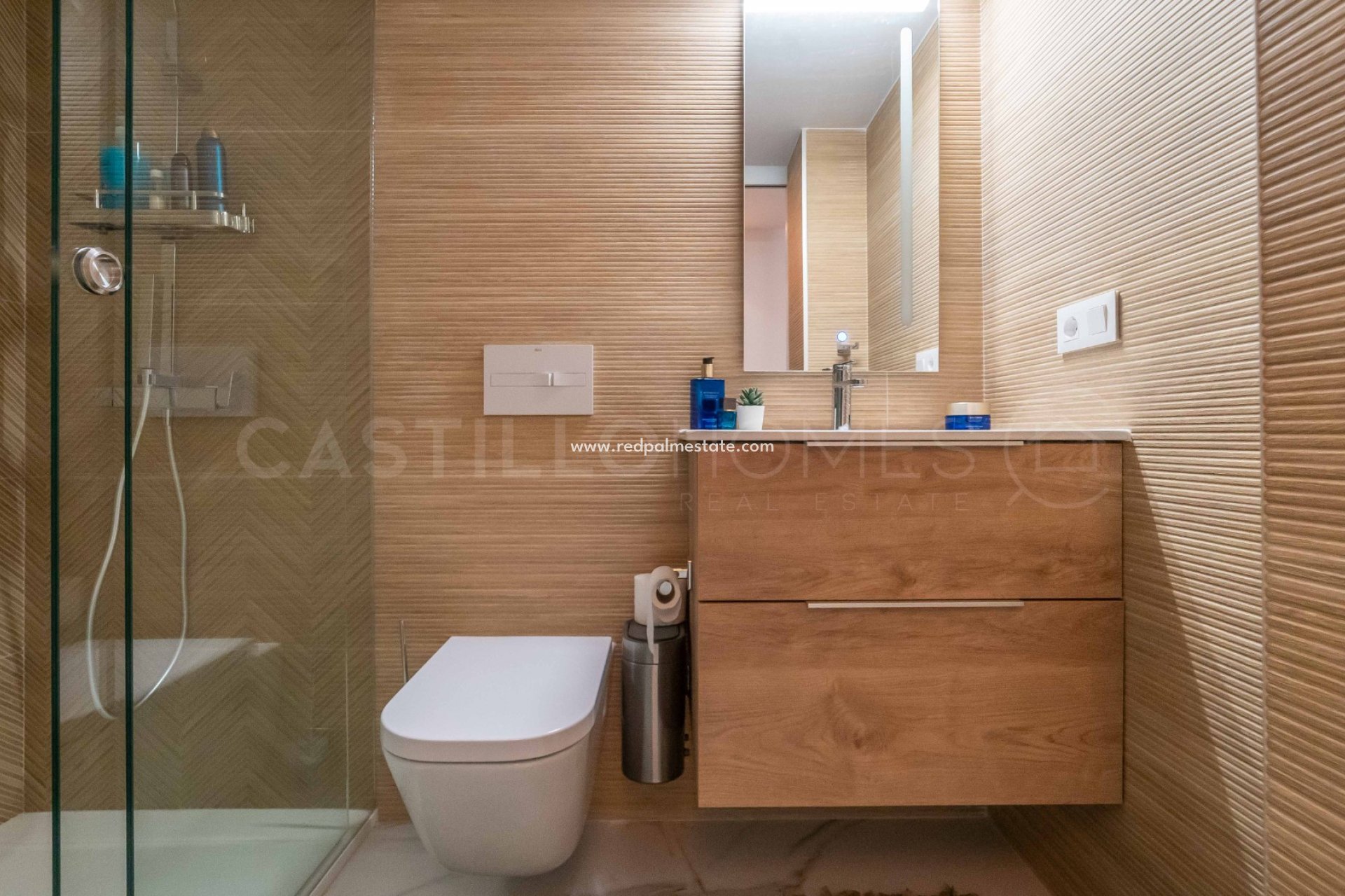 Reventa - Villa -
Las Colinas Golf