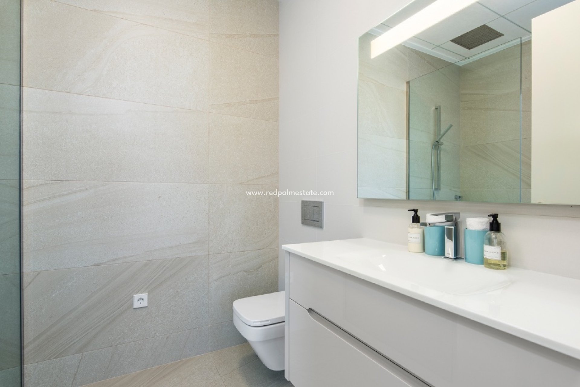 Reventa - Villa -
Las Colinas - Las Colinas Golf