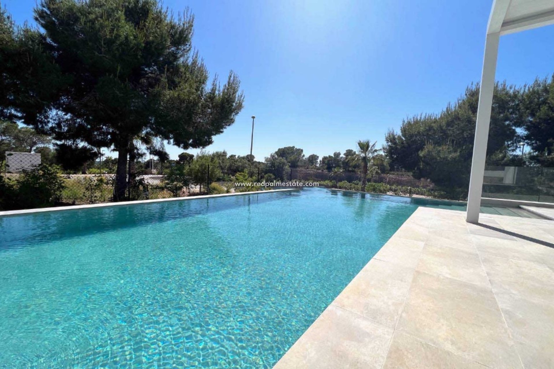 Reventa - Villa -
Las Colinas - Las Colinas Golf