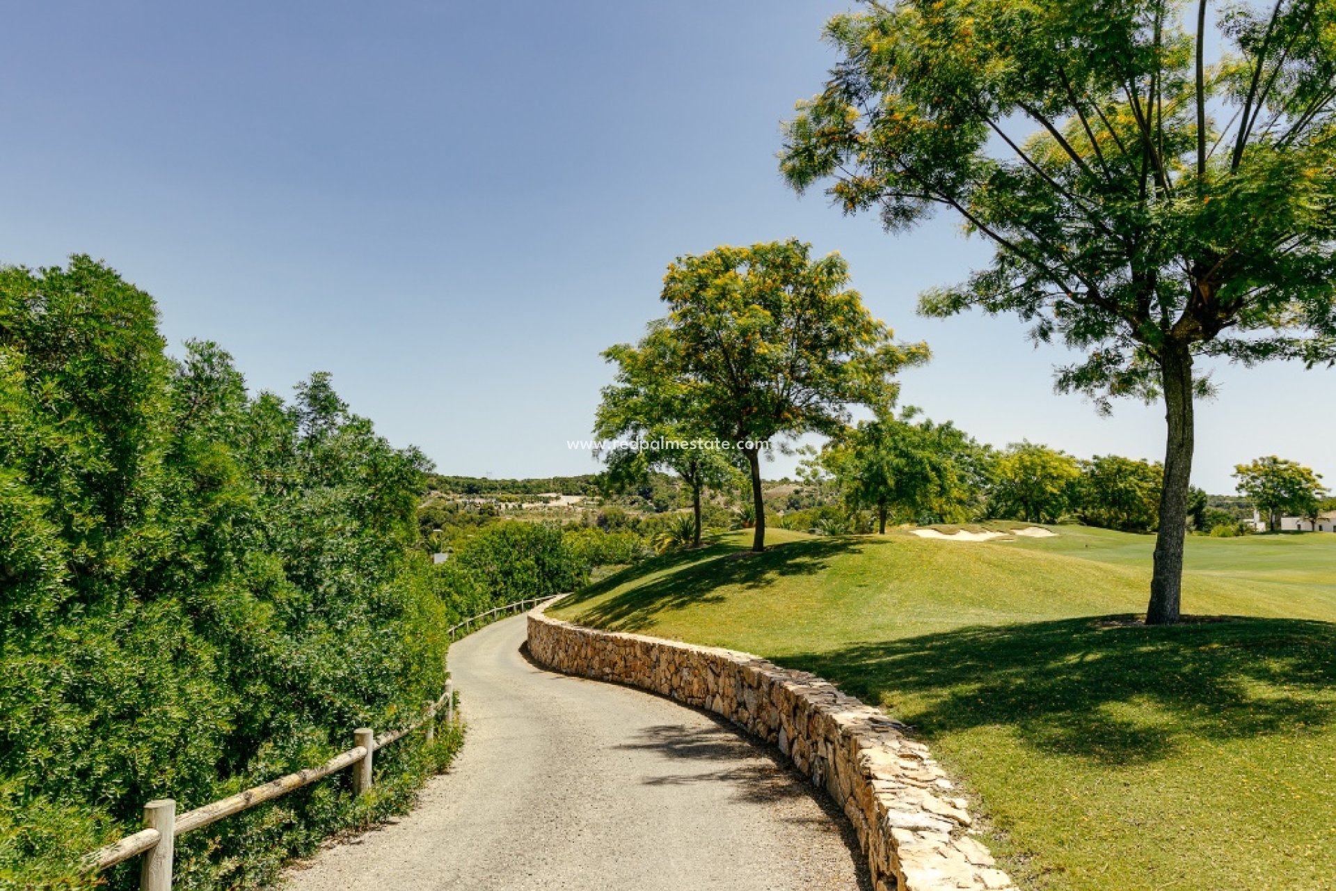 Reventa - Villa -
Las Colinas - Las Colinas Golf