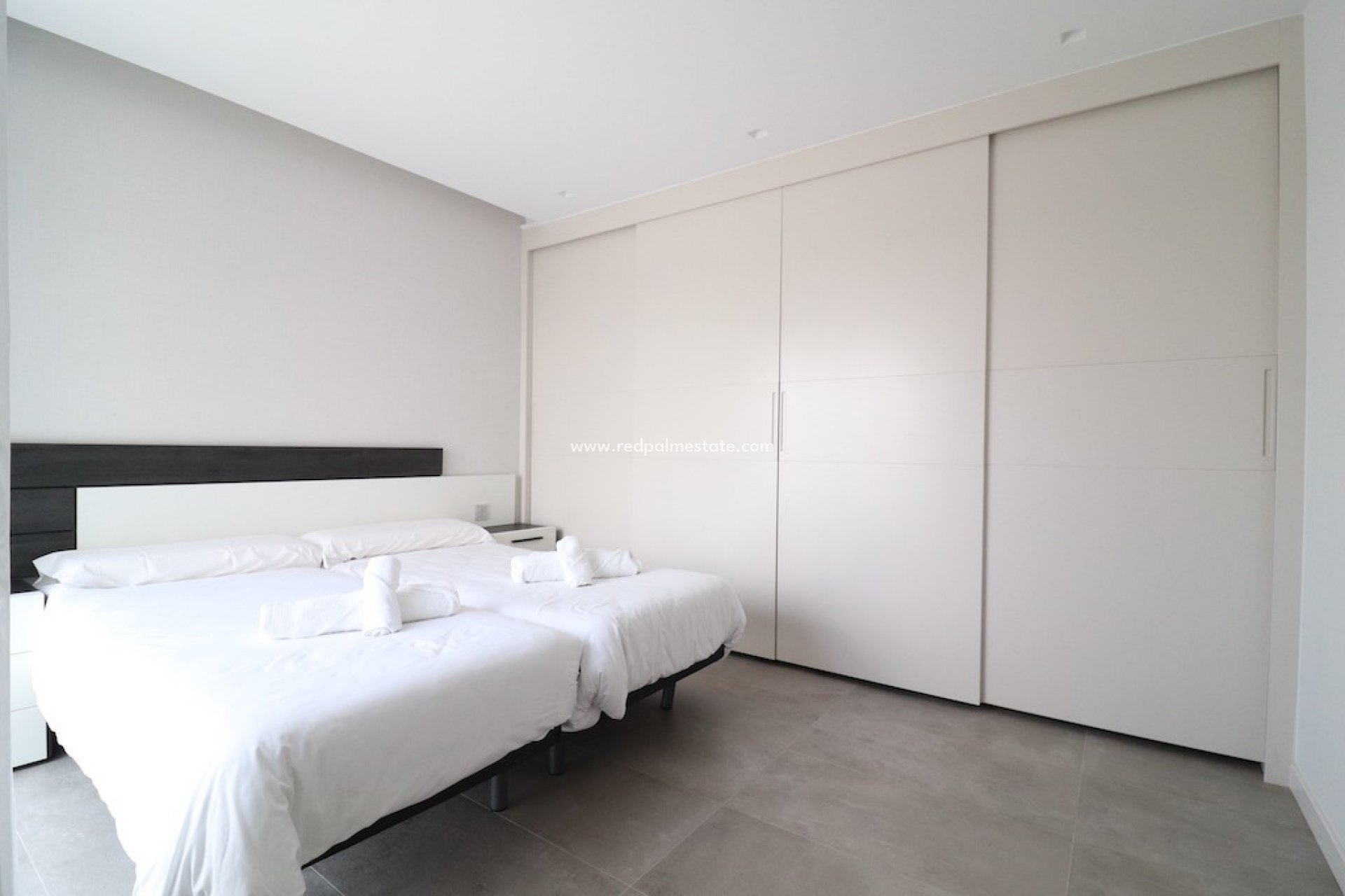 Reventa - Villa -
Las Colinas - Las Colinas Golf