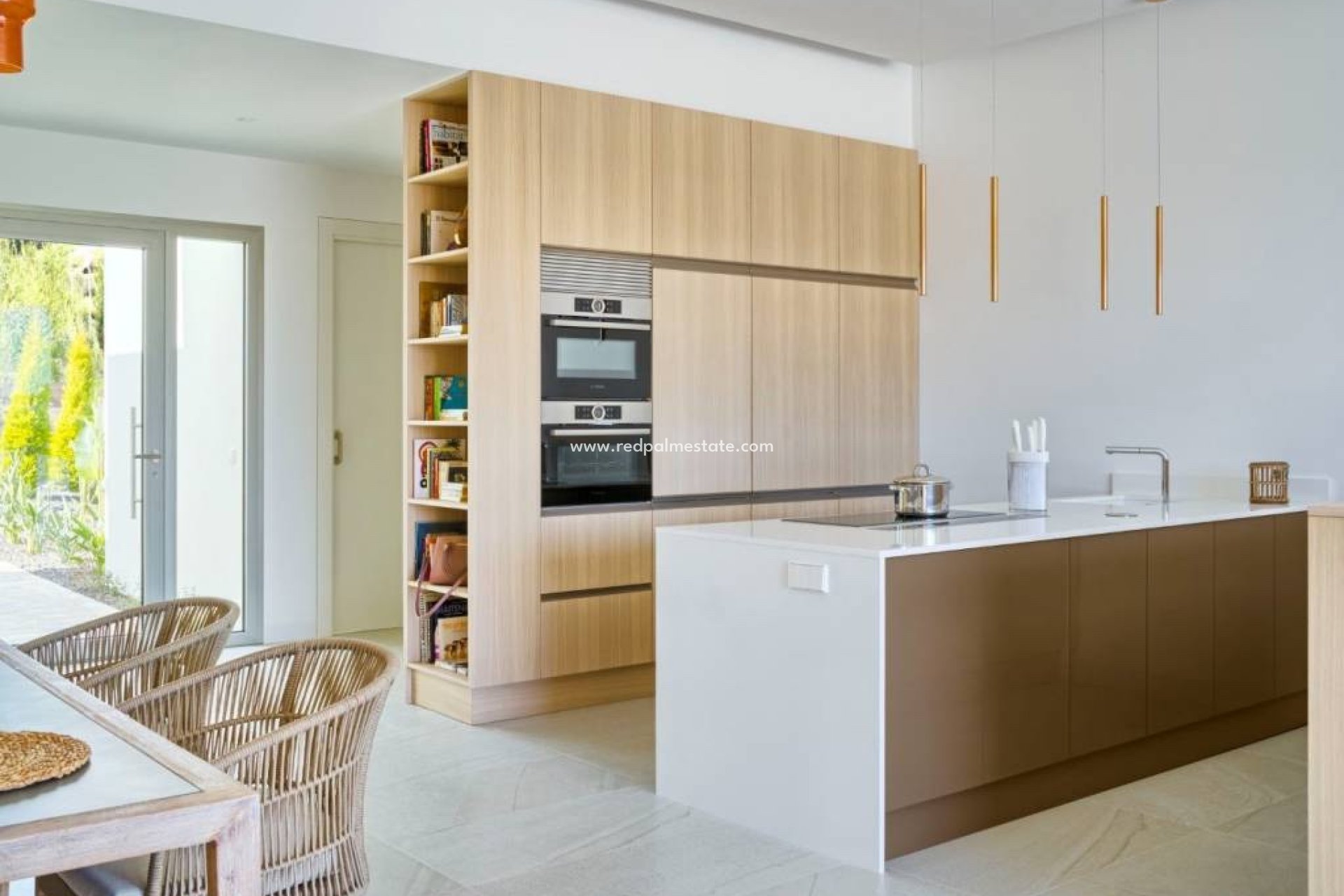 Reventa - Villa -
Las Colinas - Las Colinas Golf