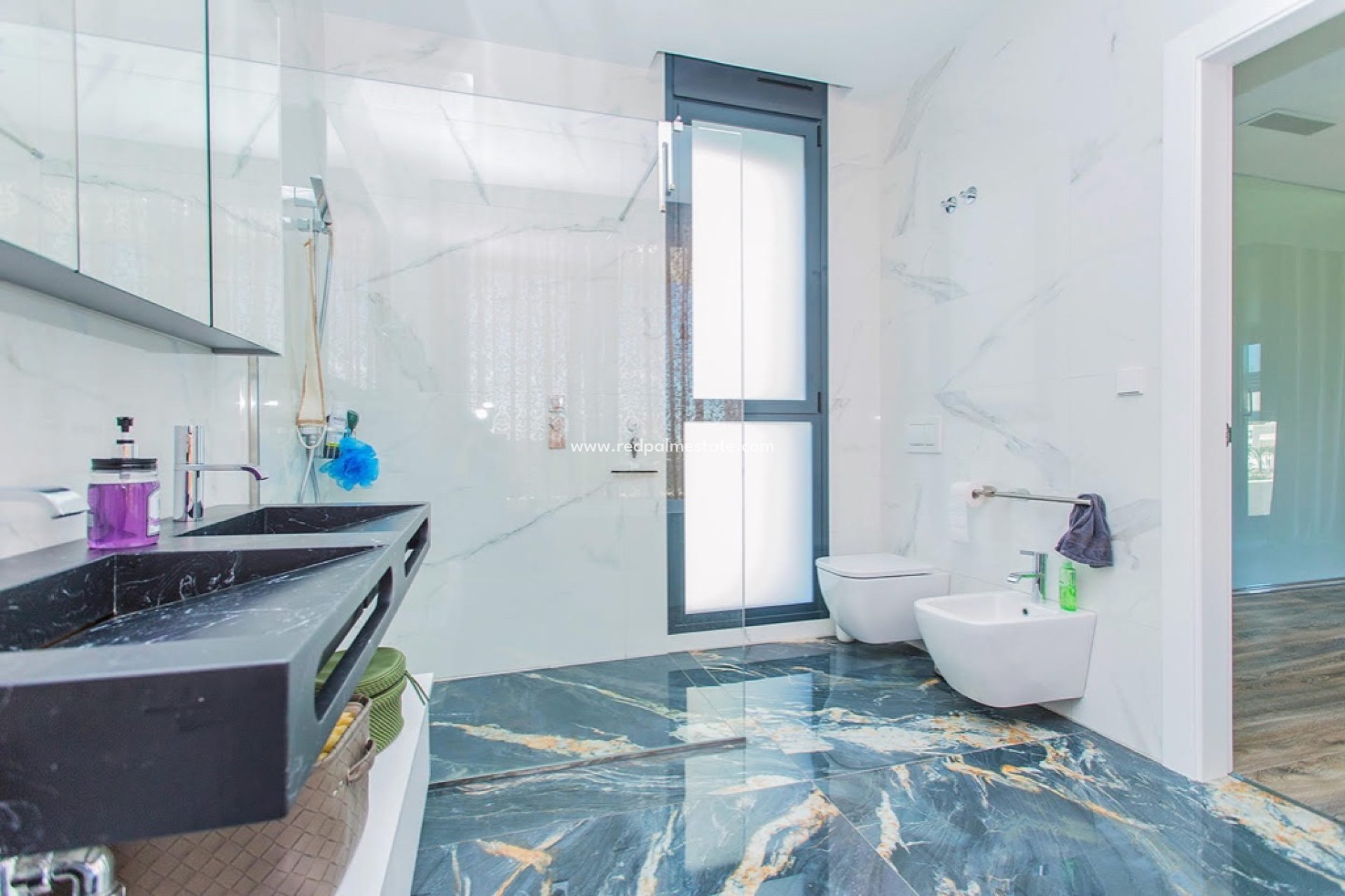 Reventa - Villa -
Las Colinas - Las Colinas Golf