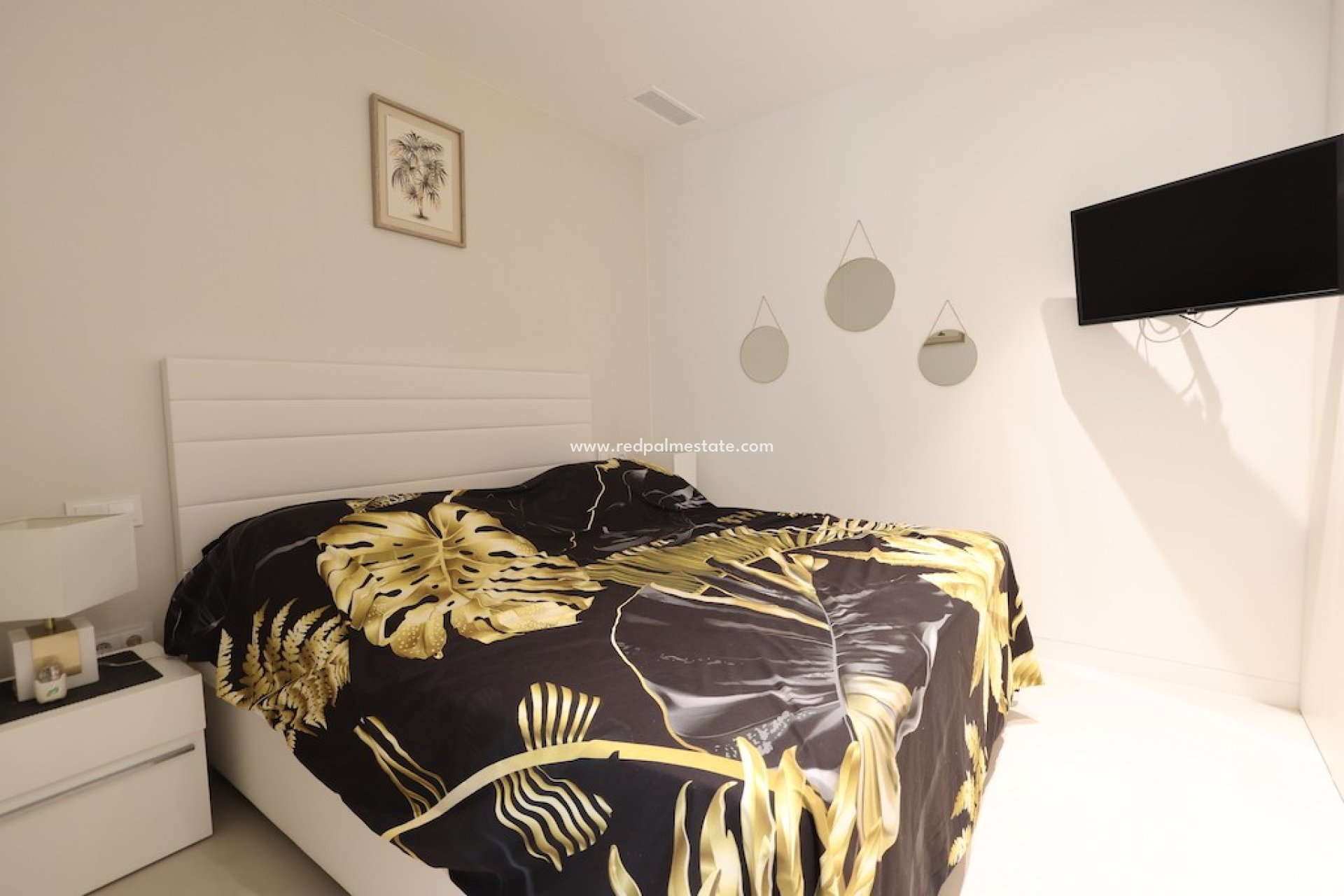 Reventa - Villa -
Las Colinas - Las Colinas Golf