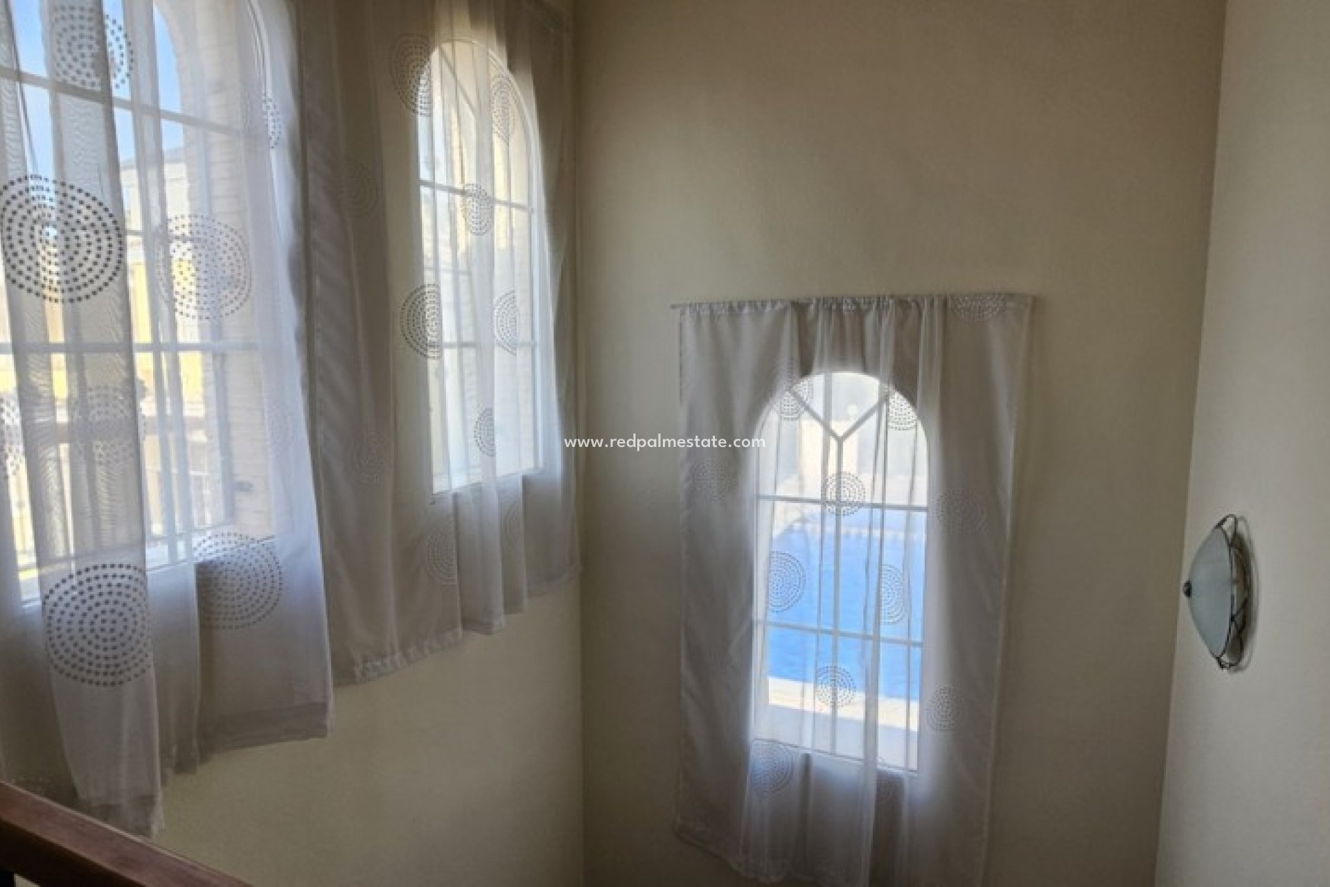 Reventa - Villa -
Lo Crispin