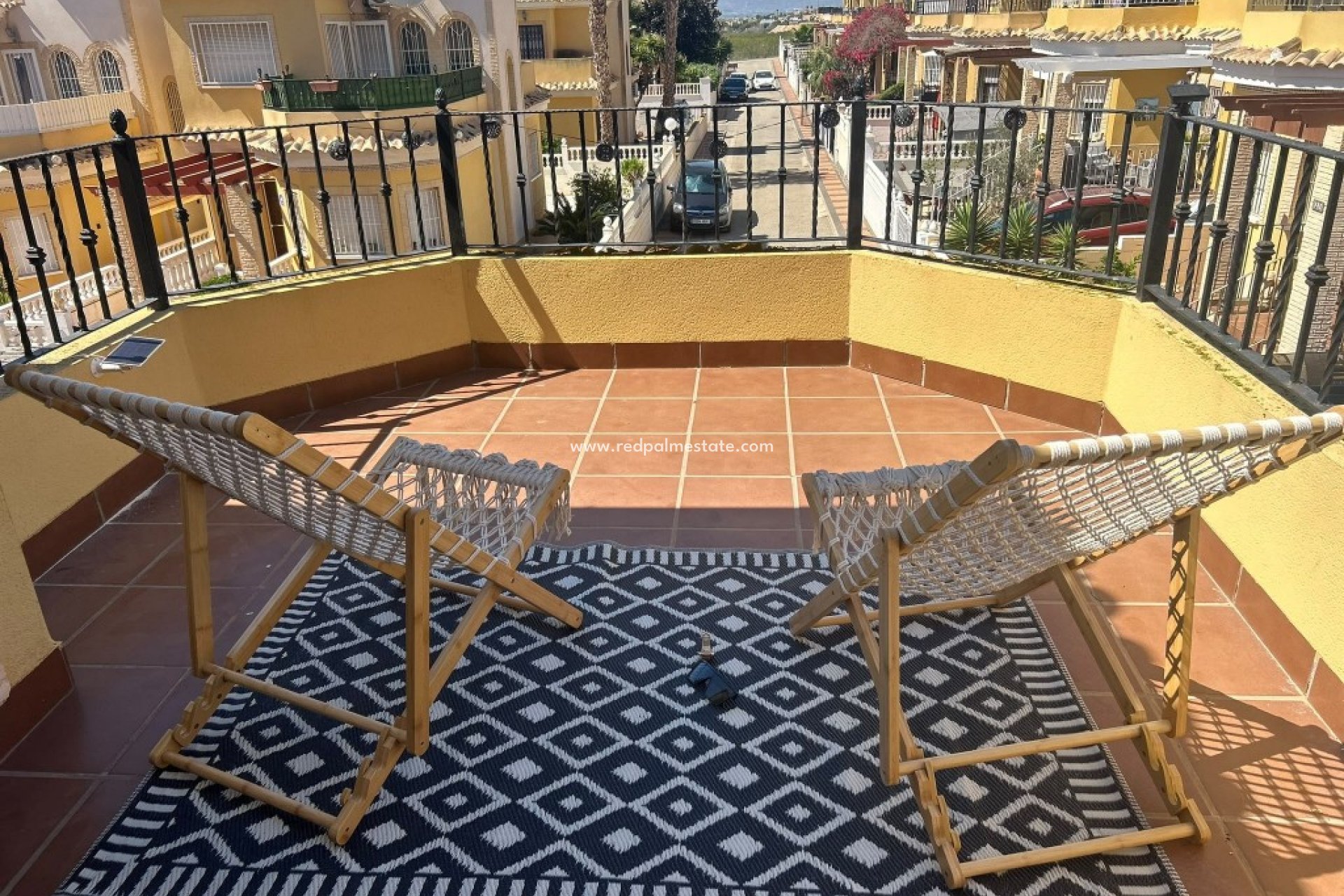 Reventa - Villa -
Lo Crispin
