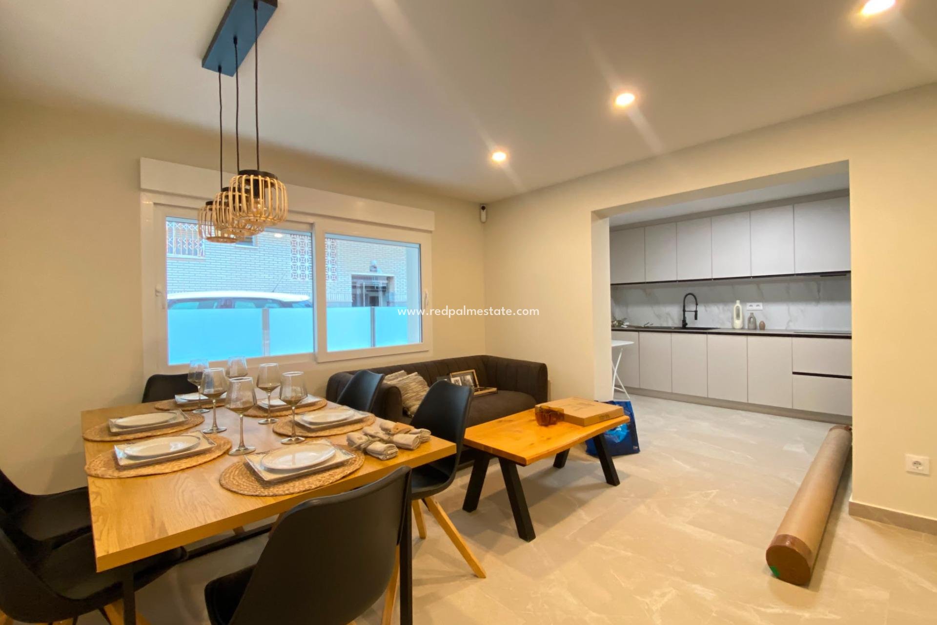 Reventa - Villa -
Lo Pagan - Villananitos