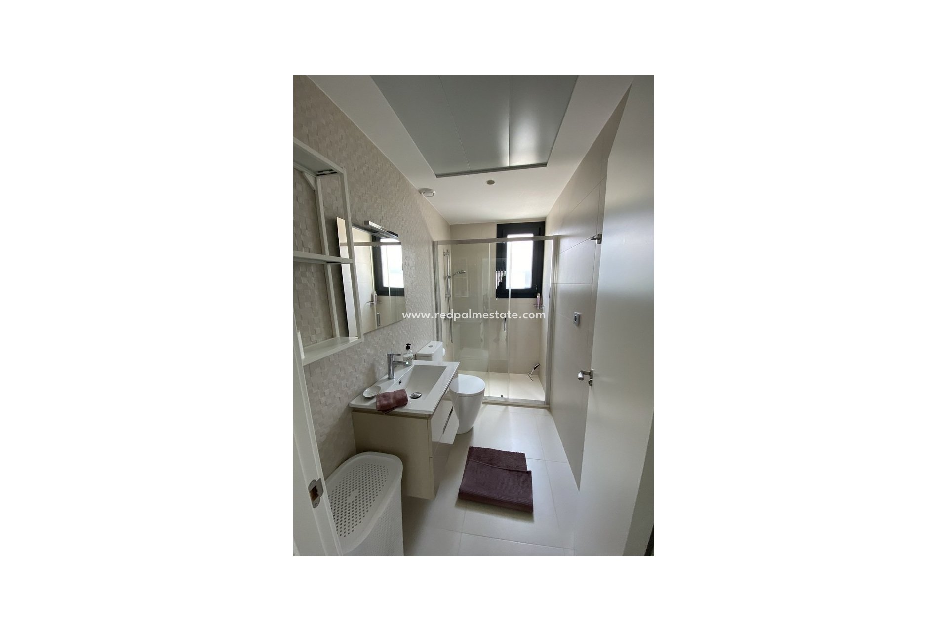 Reventa - Villa -
Lo Romero Golf Course - Costa Blanca