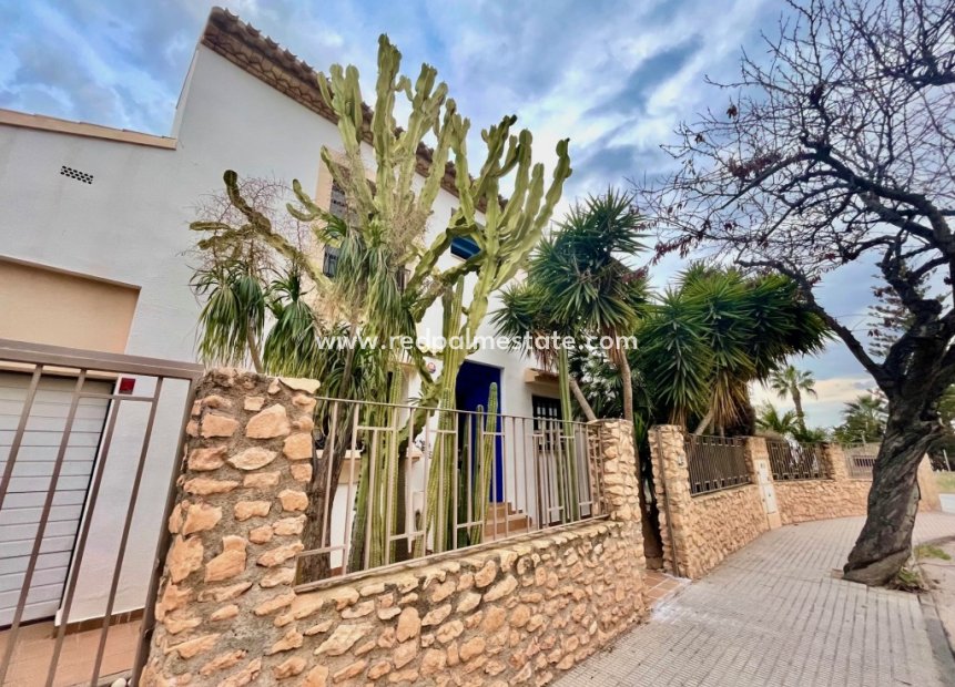 Reventa - Villa -
Los Alcazares - Costa Calida