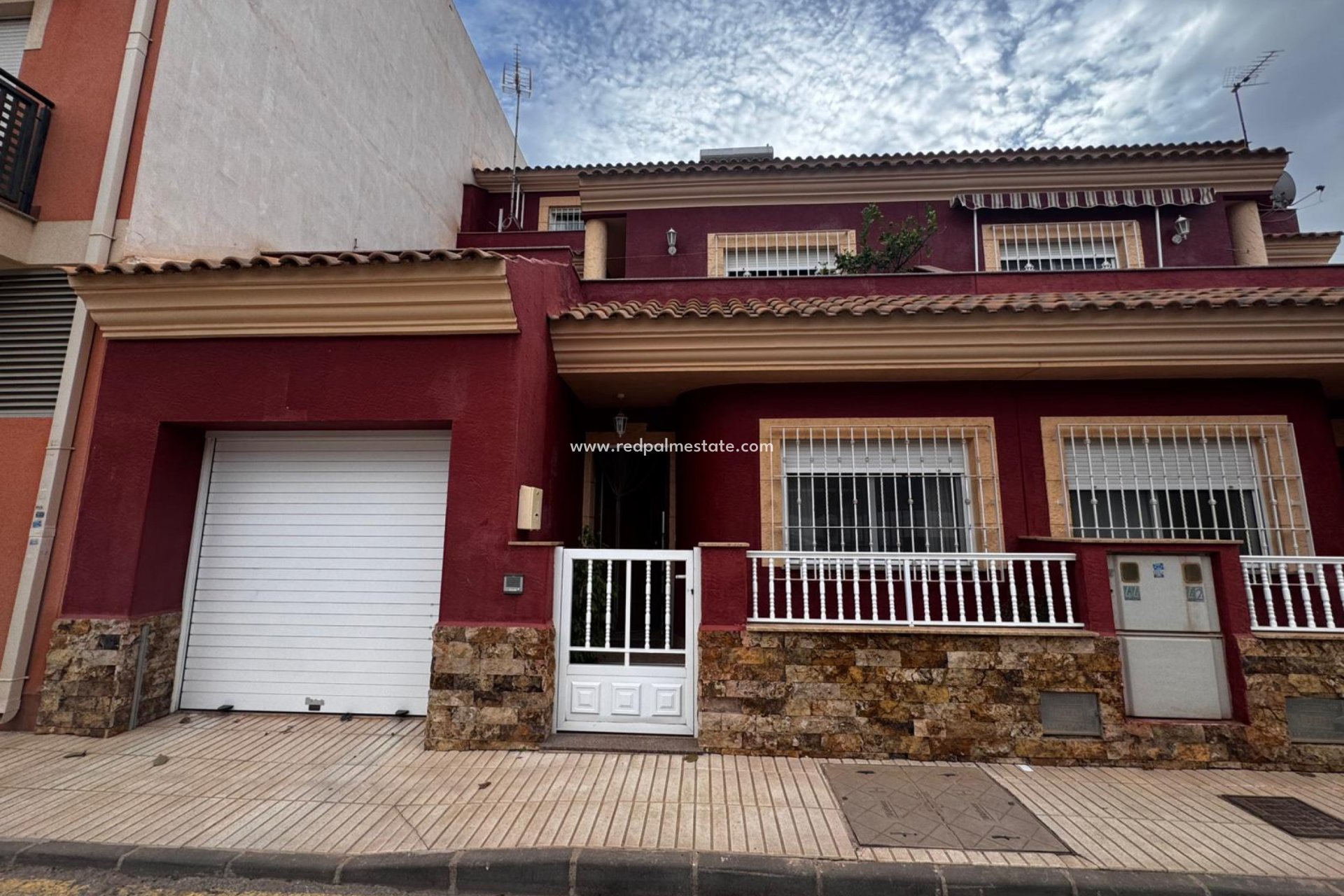 Reventa - Villa -
Los Alcazares - Costa Calida