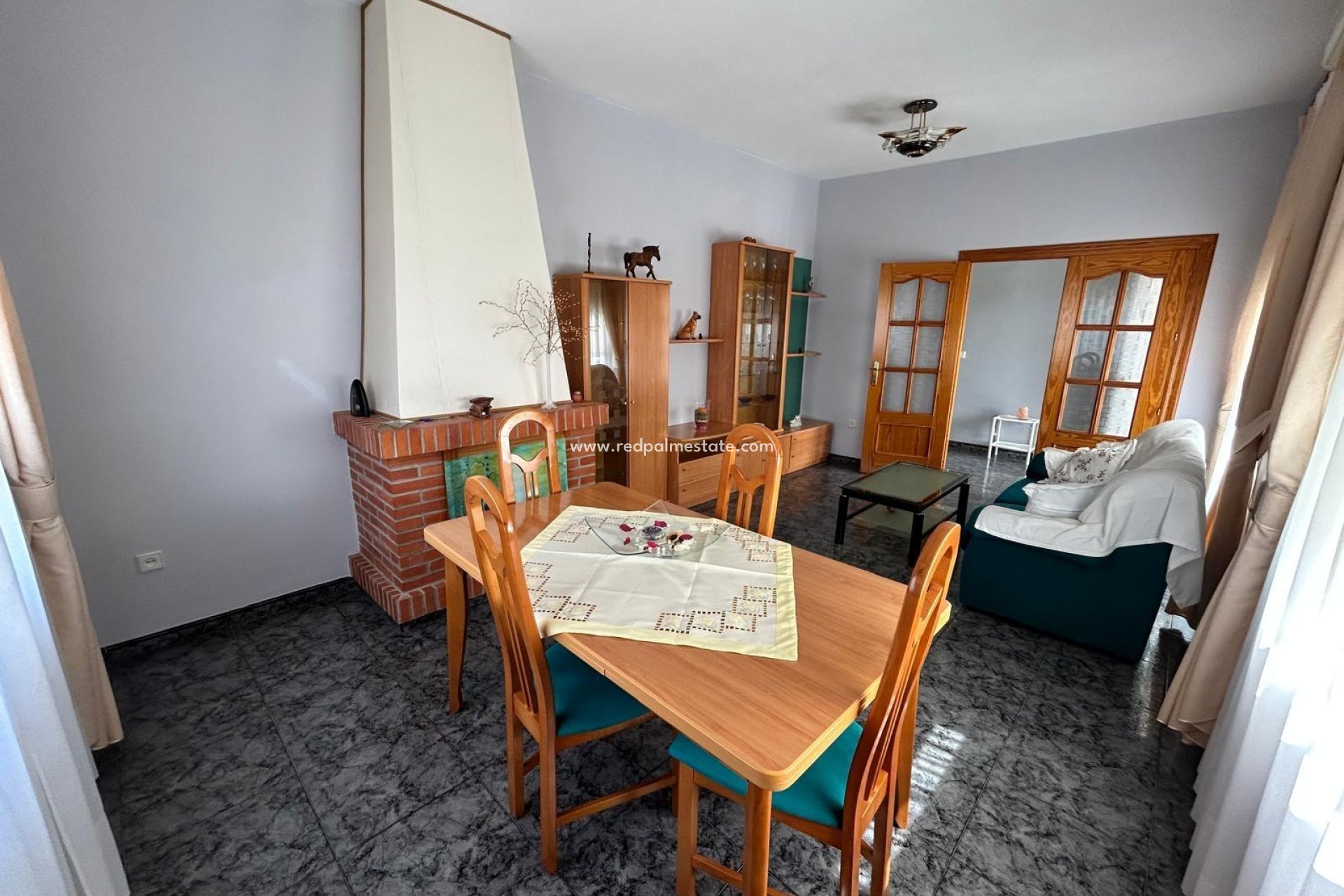 Reventa - Villa -
Los Alcazares - Las Lomas Del Rame-bahía Bella