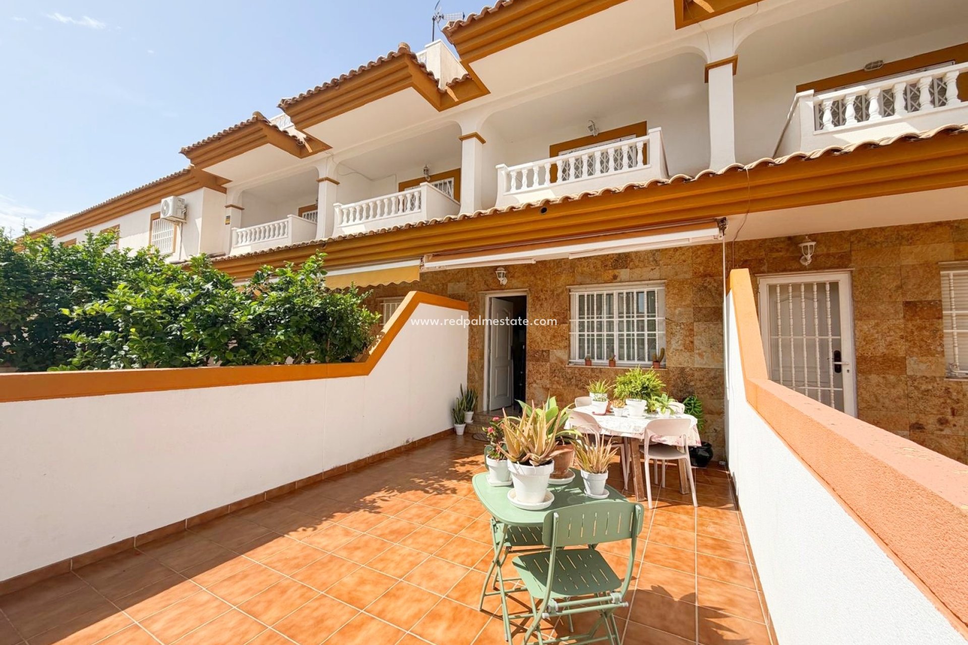 Reventa - Villa -
Los Alczares - Los Alcazares