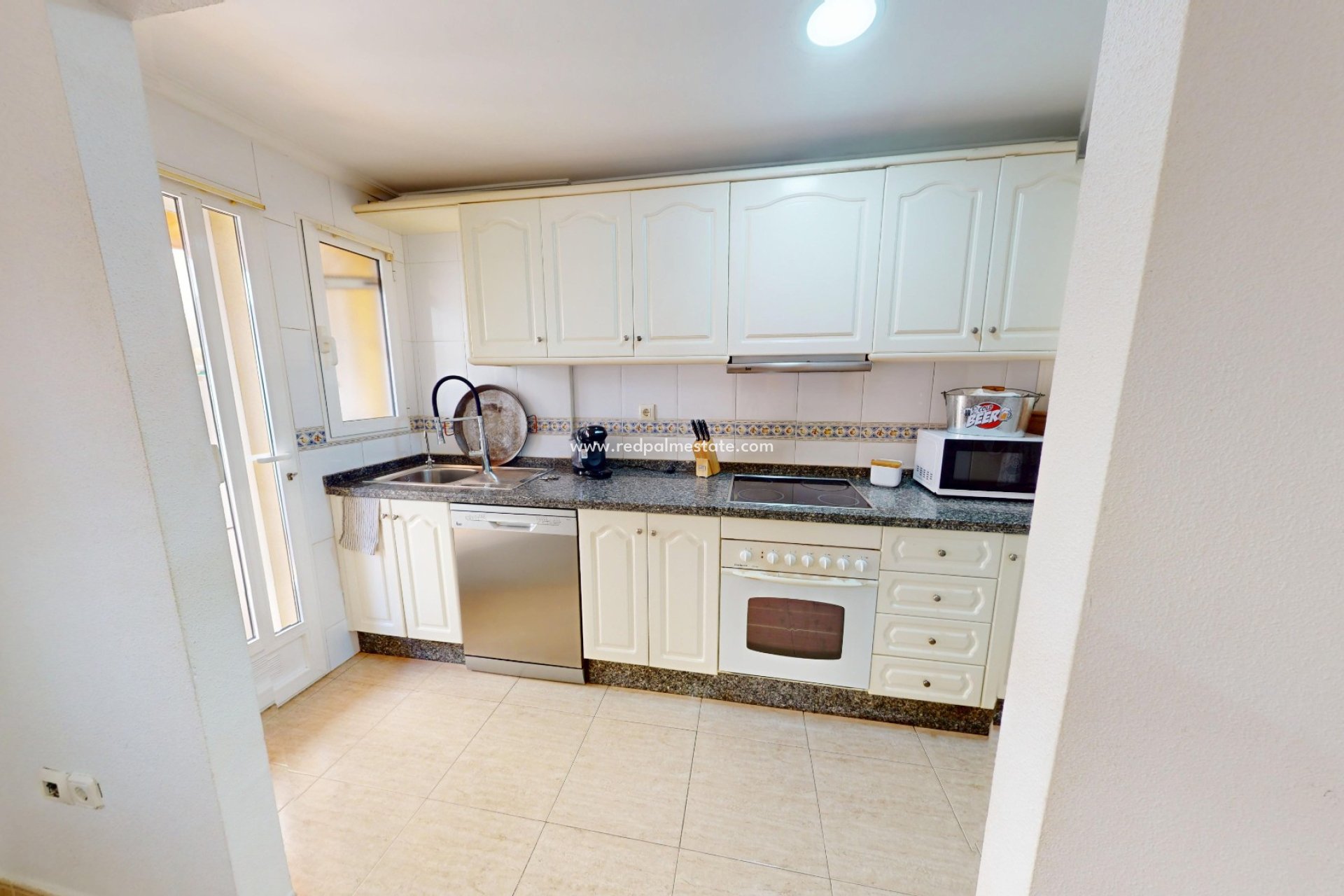 Reventa - Villa -
Los Alczares - Los Alcazares