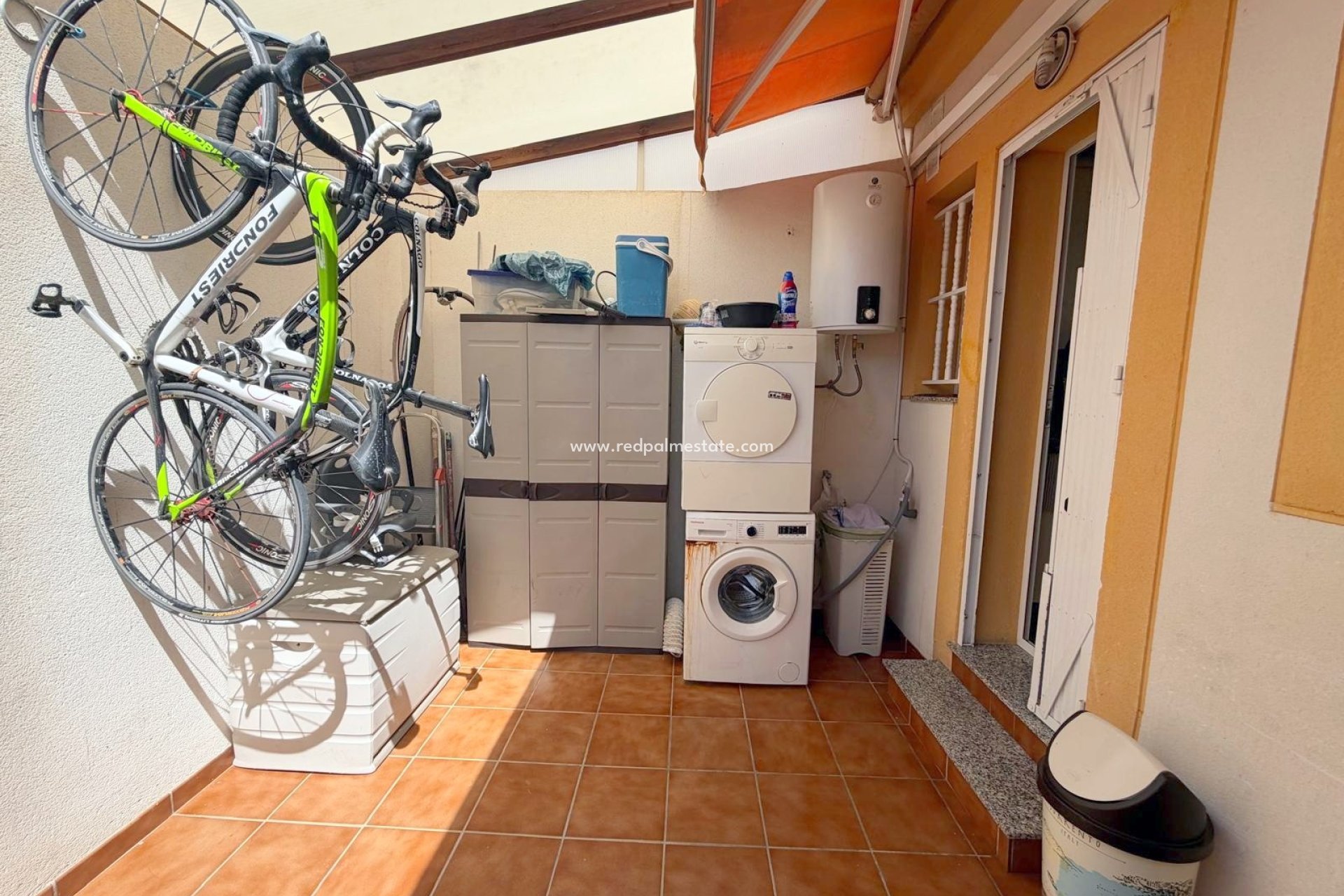 Reventa - Villa -
Los Alczares - Los Alcazares